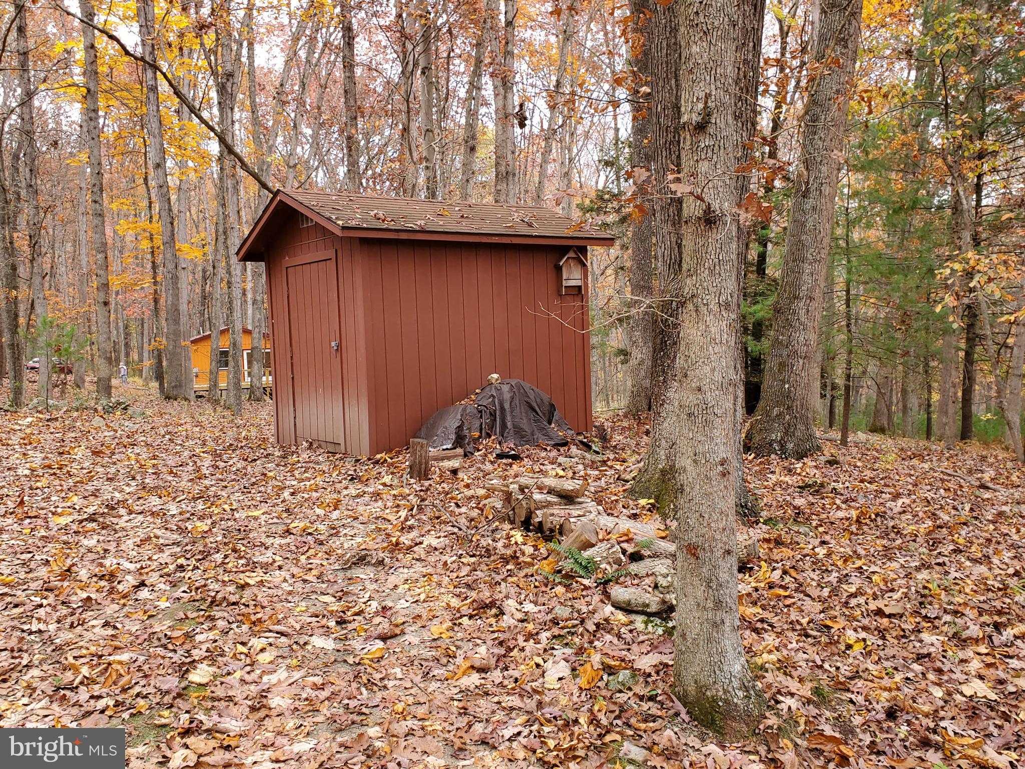 TROUT POND - Residential