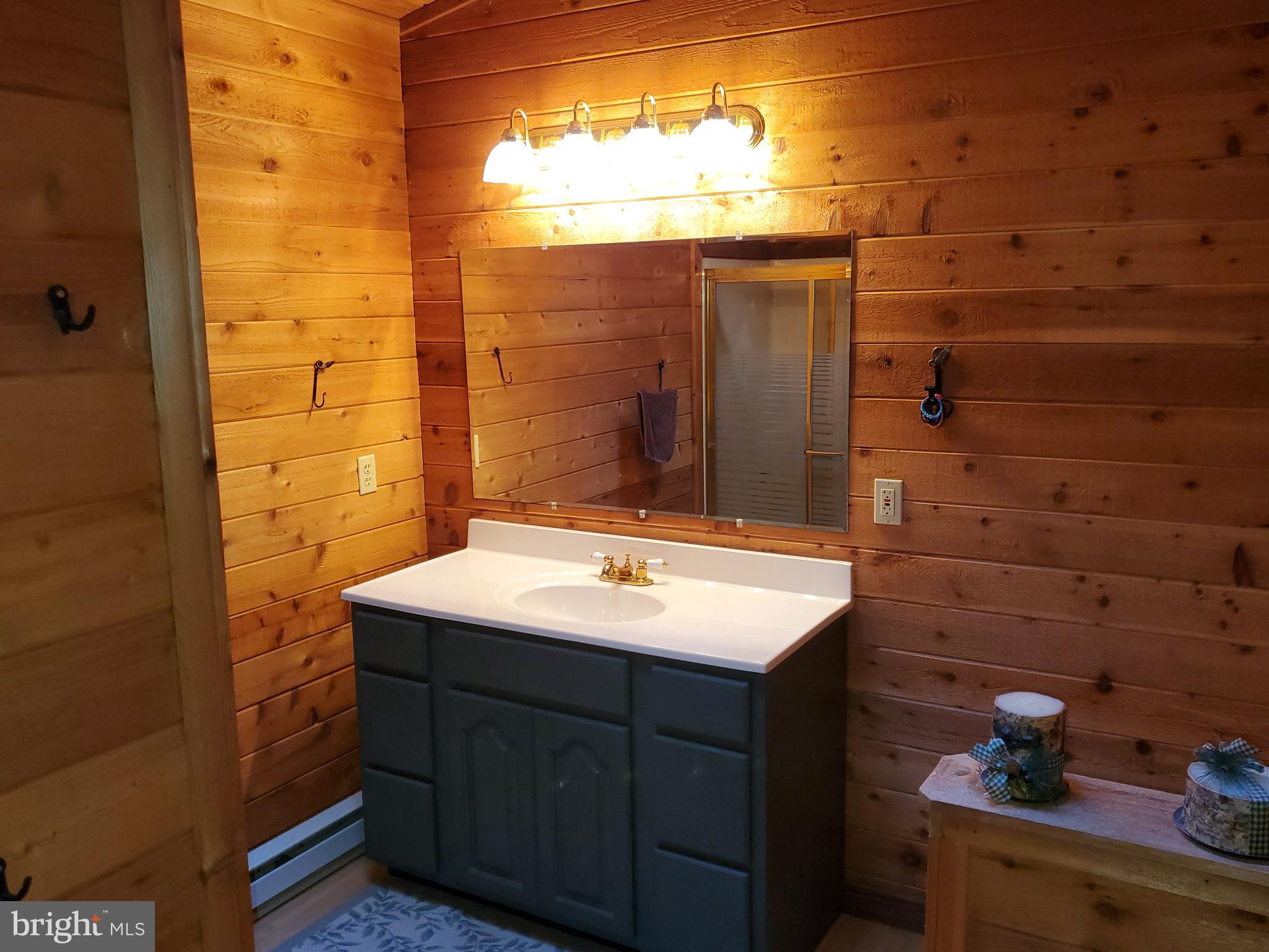 TROUT POND - Residential