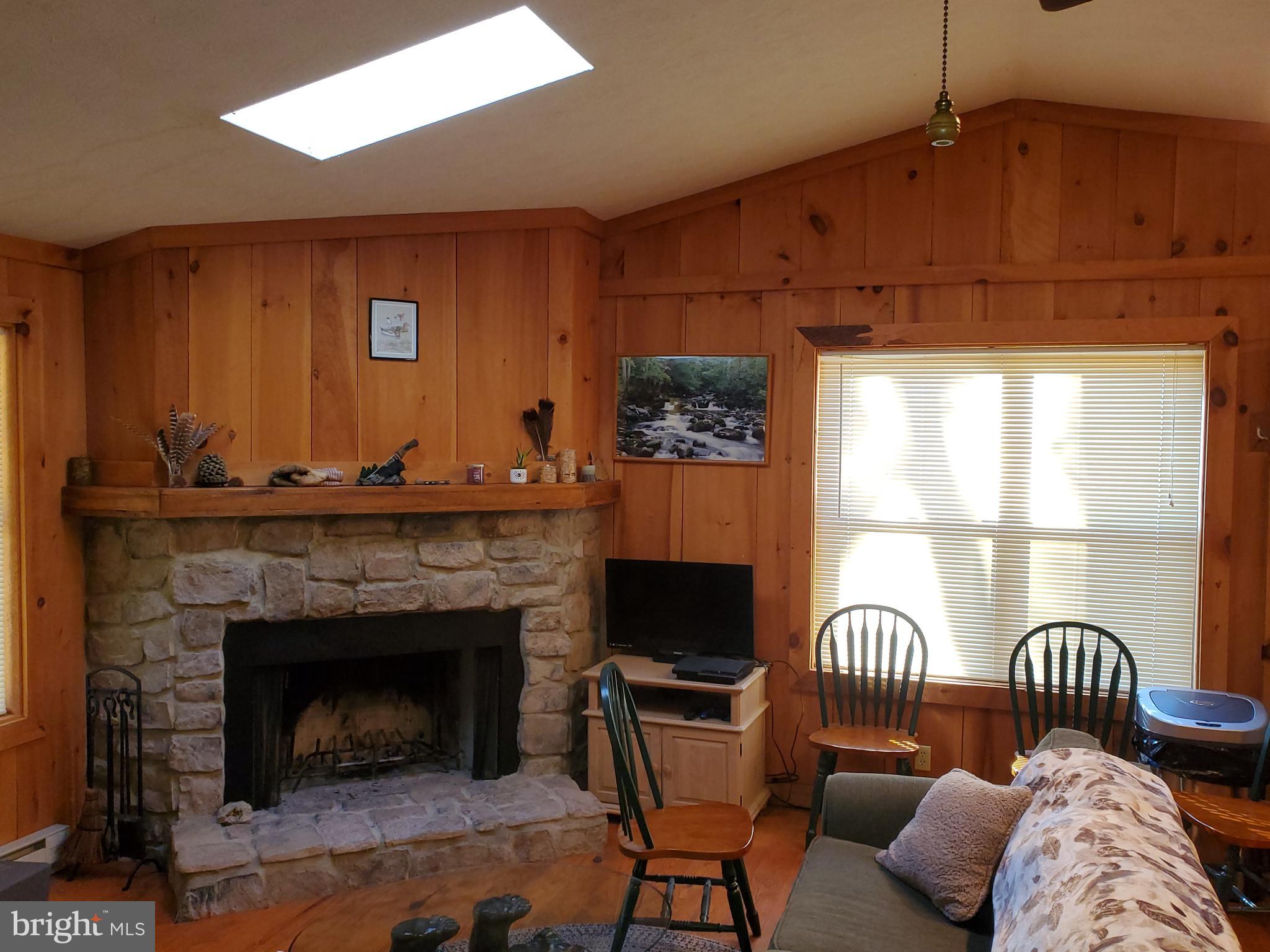 TROUT POND - Residential