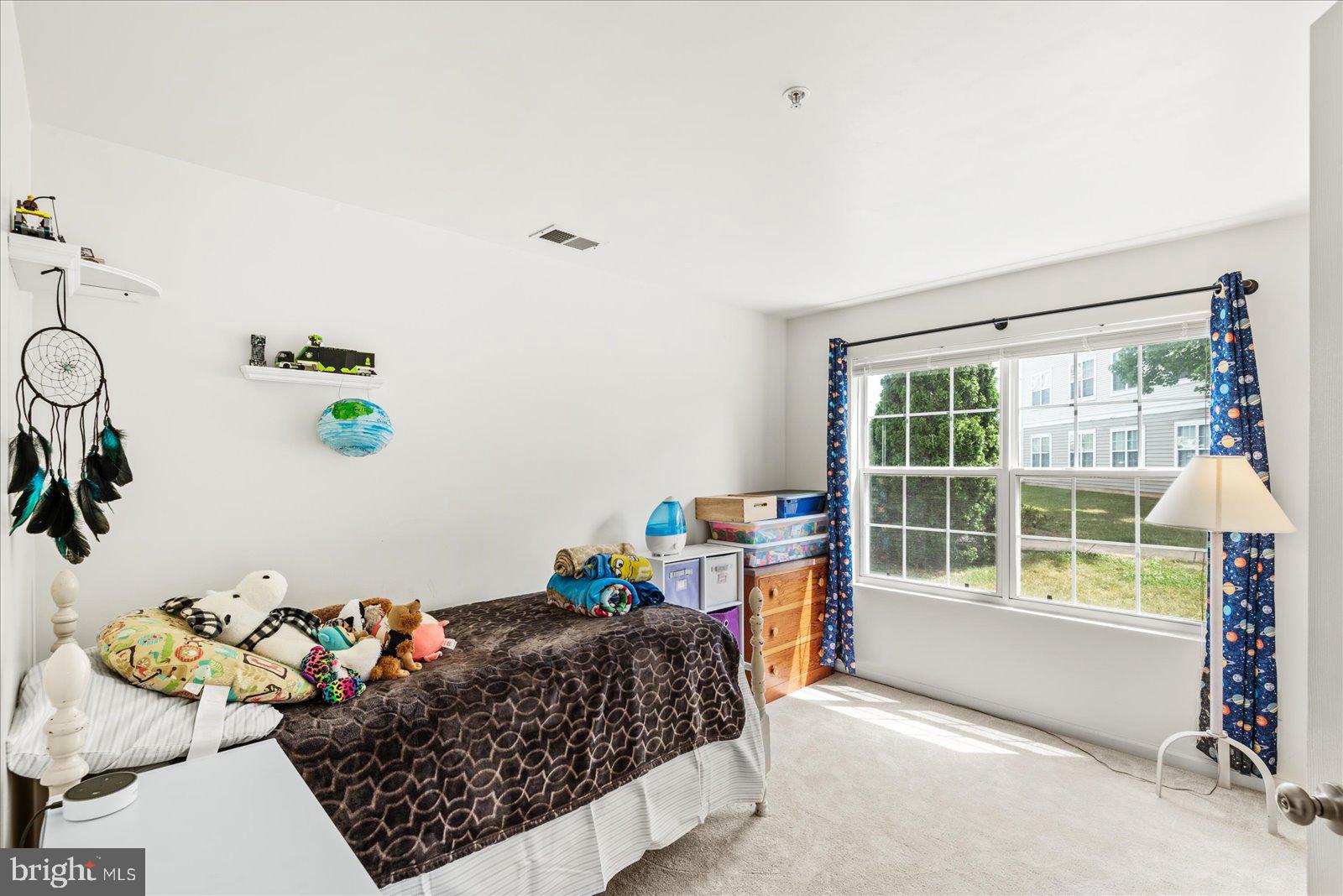 STRATFORD CONDOS - Residential