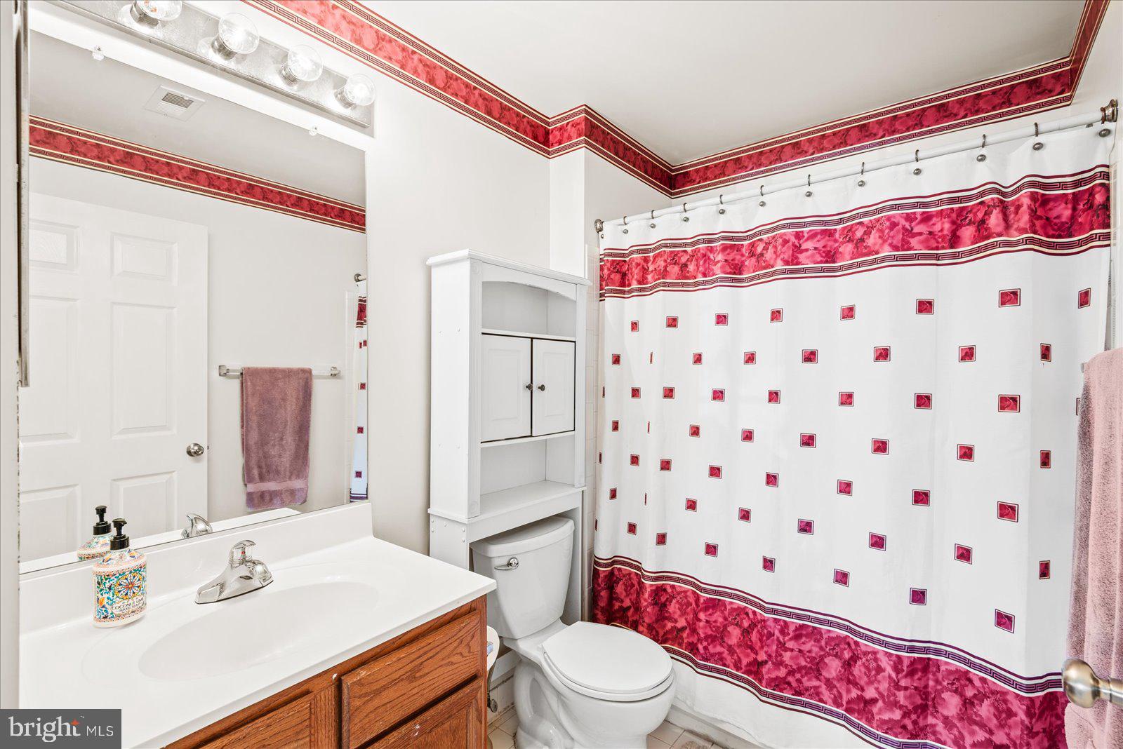 STRATFORD CONDOS - Residential