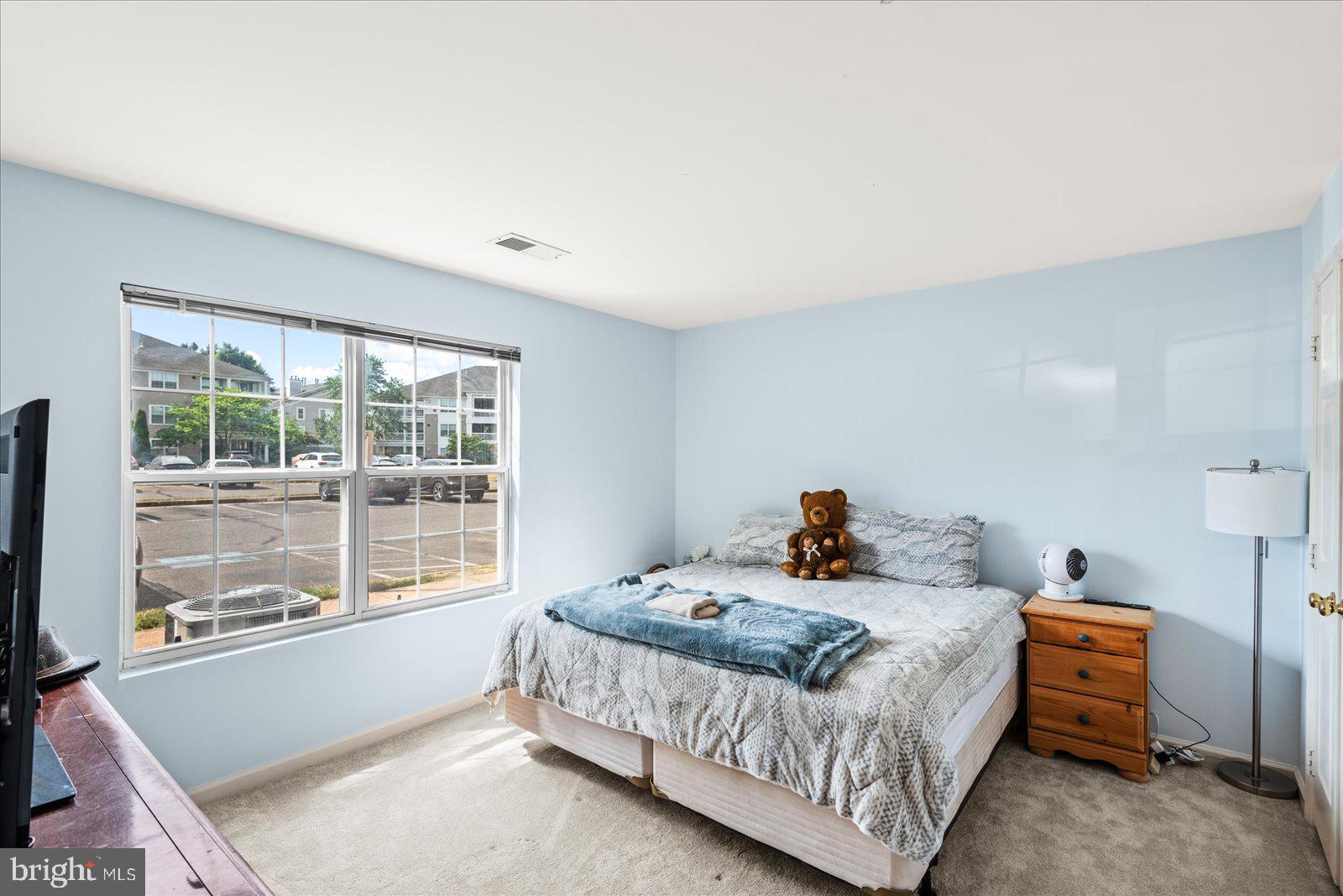 STRATFORD CONDOS - Residential