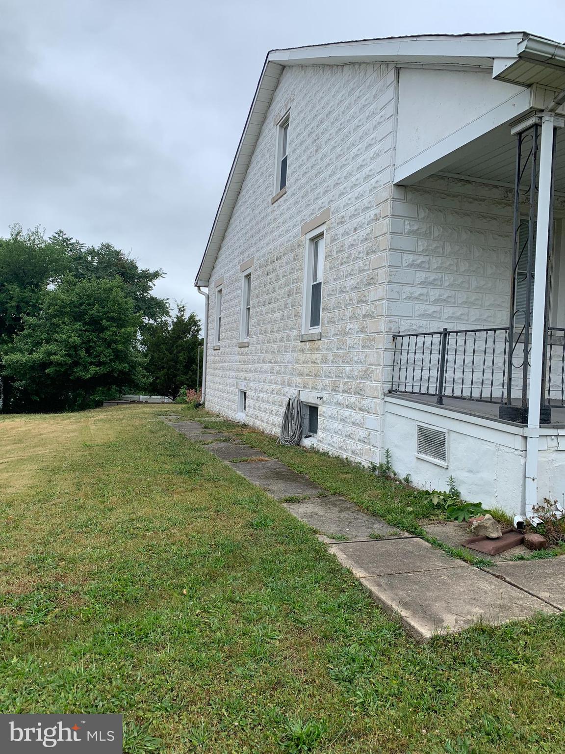 EAST VIEW - Residential