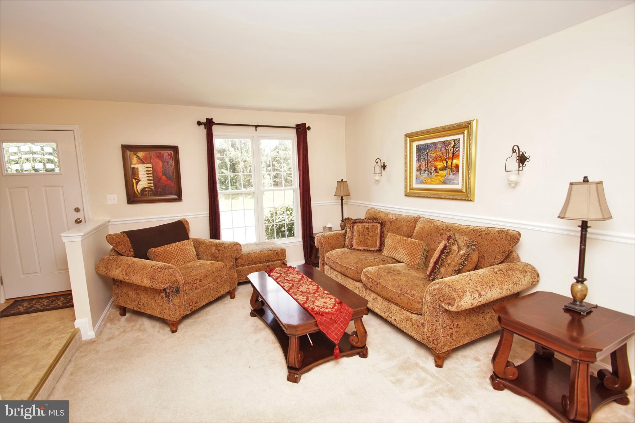 VILLAGE OF THOMAS RUN - Residential