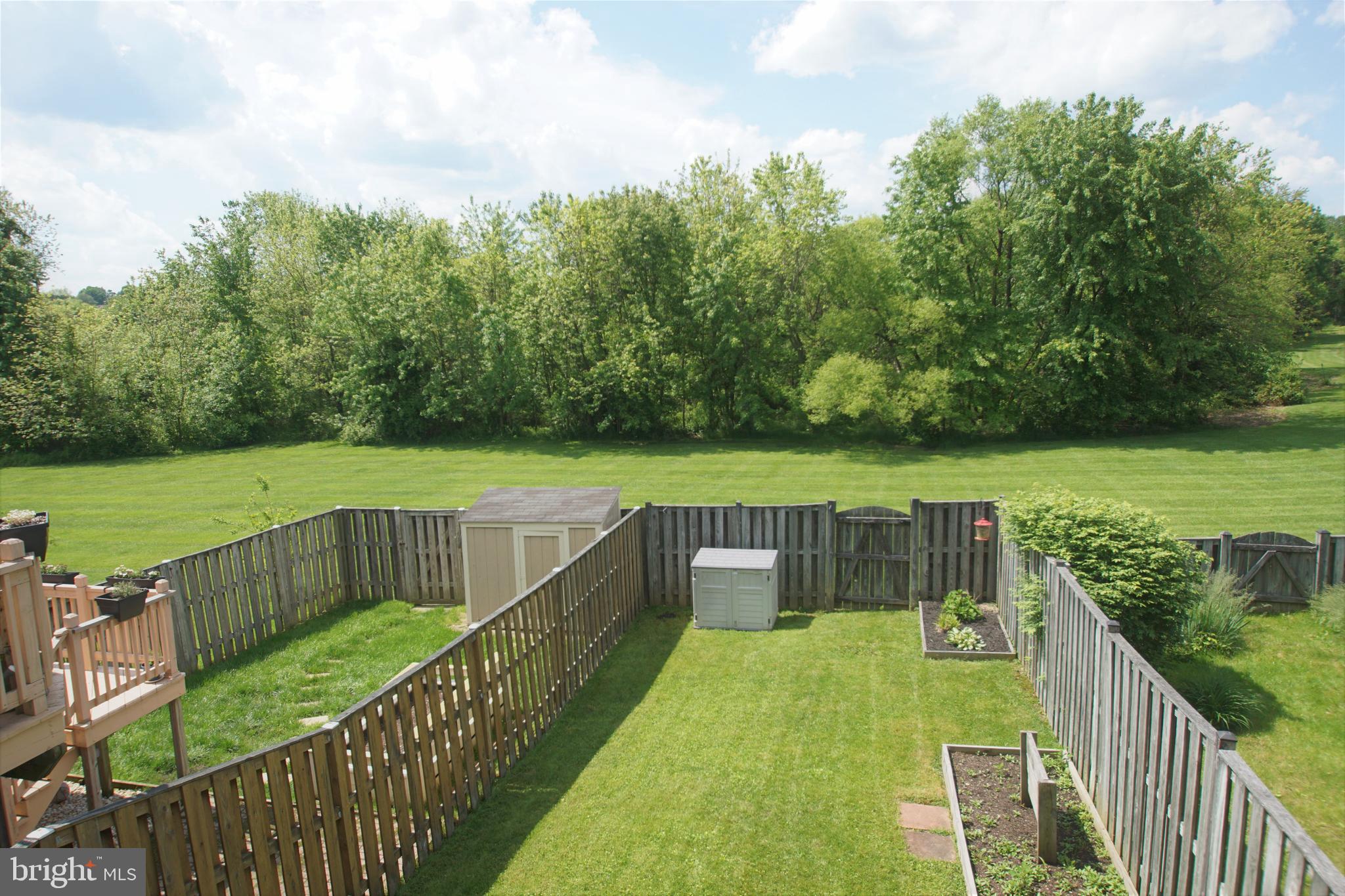 VILLAGE OF THOMAS RUN - Residential