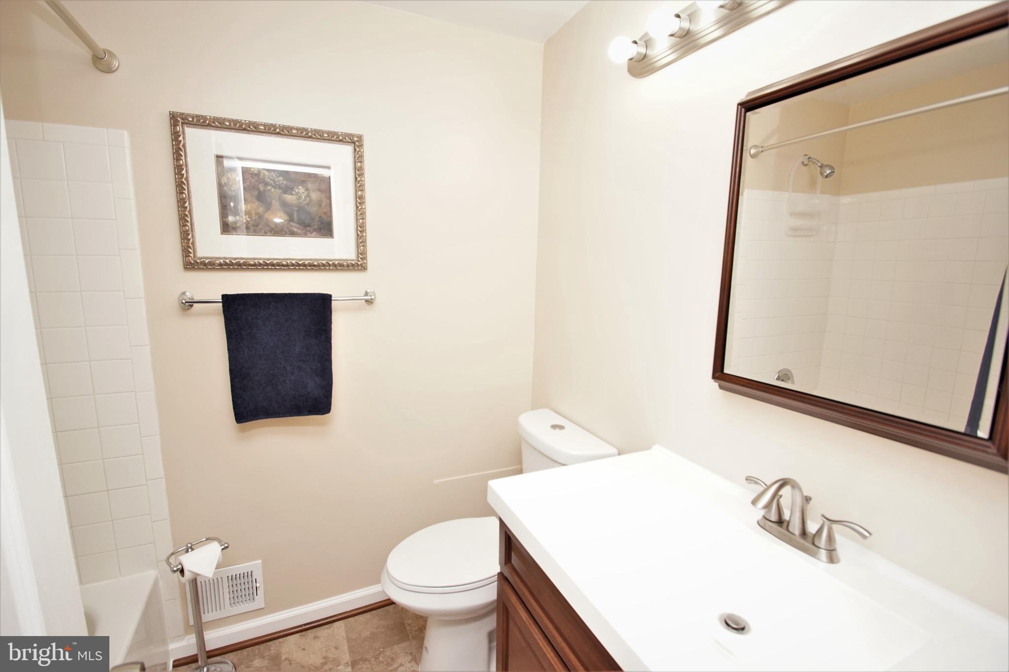 VILLAGE OF THOMAS RUN - Residential