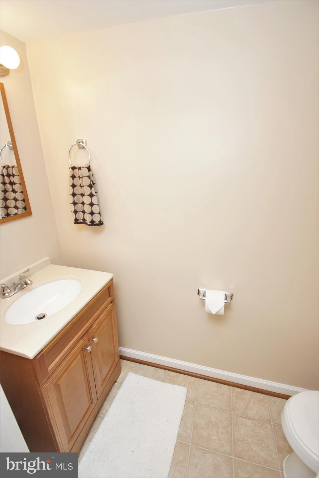 VILLAGE OF THOMAS RUN - Residential