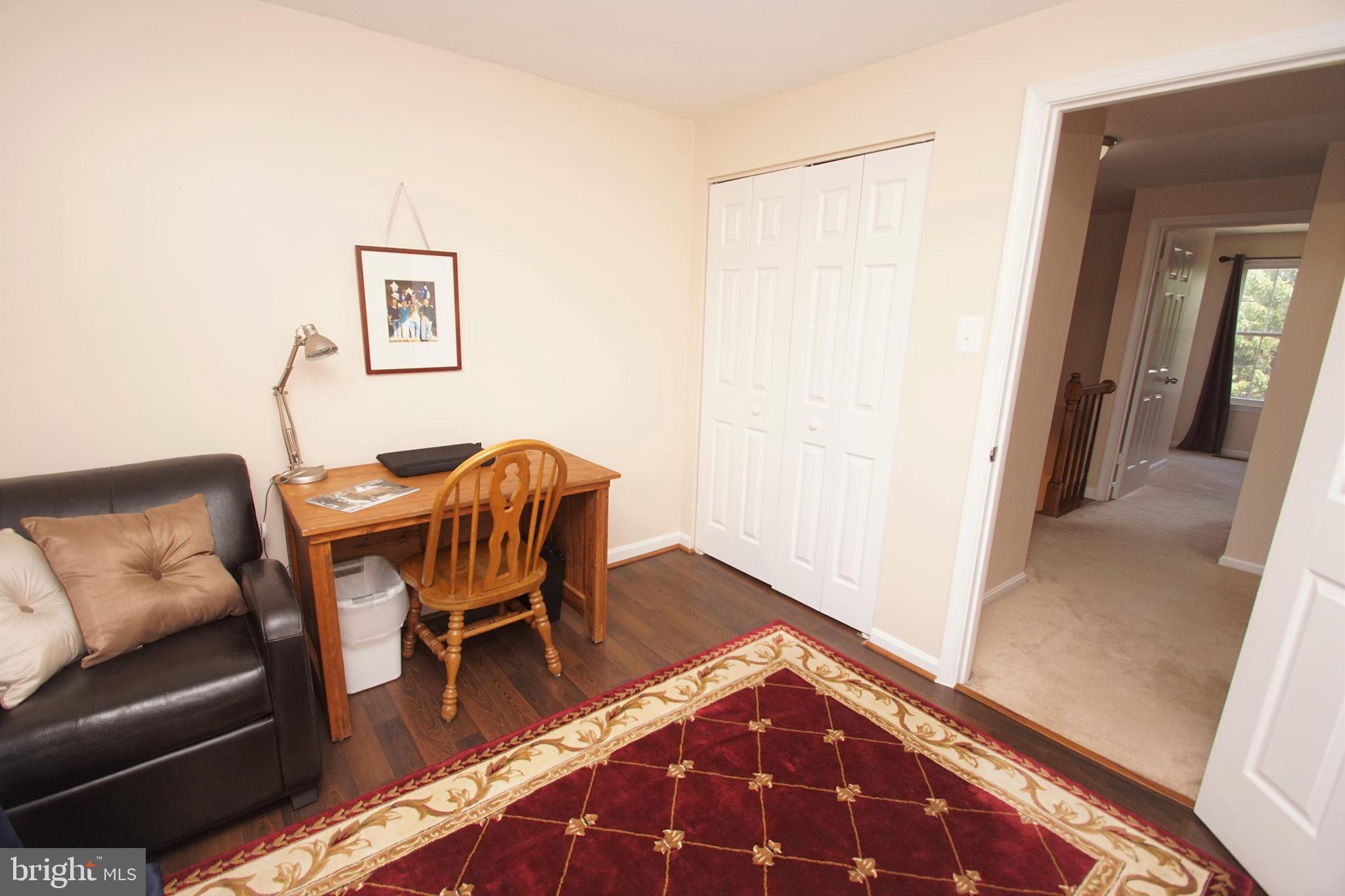 VILLAGE OF THOMAS RUN - Residential