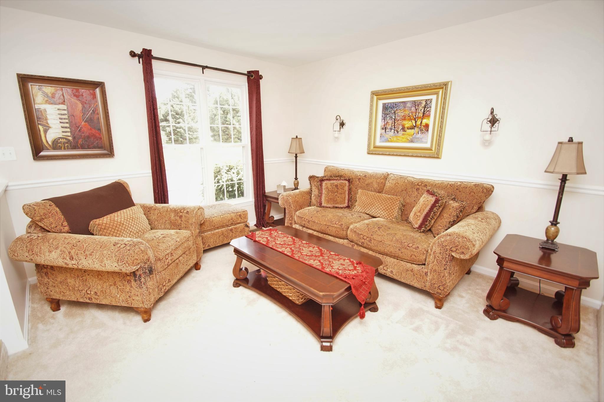 VILLAGE OF THOMAS RUN - Residential