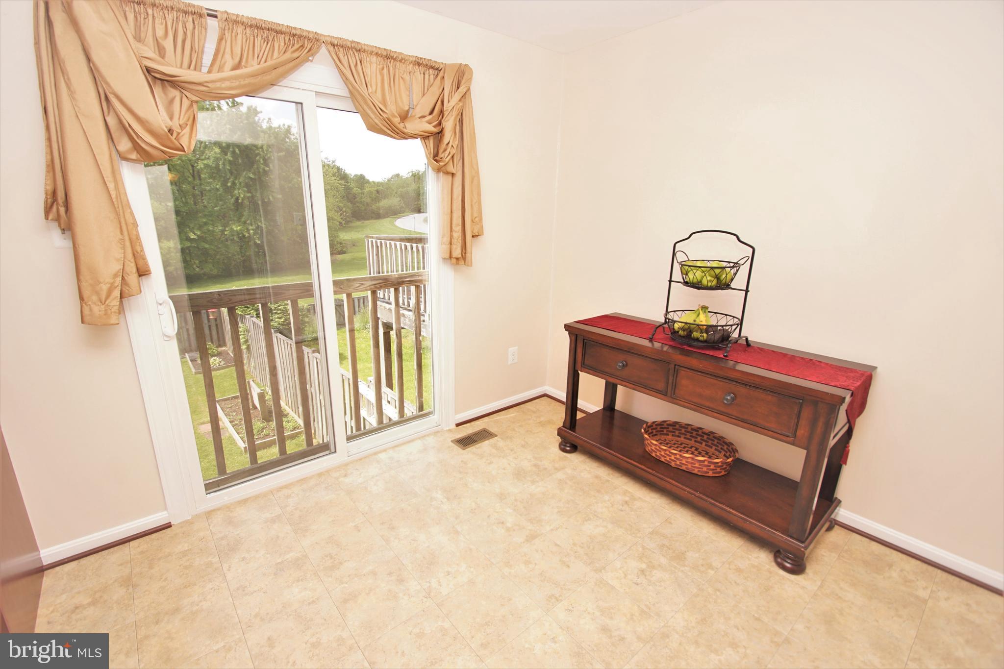 VILLAGE OF THOMAS RUN - Residential