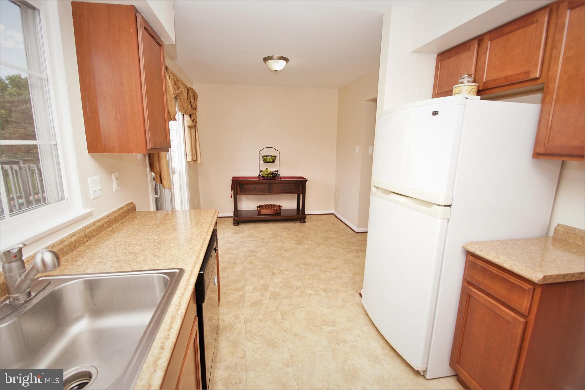 VILLAGE OF THOMAS RUN - Residential