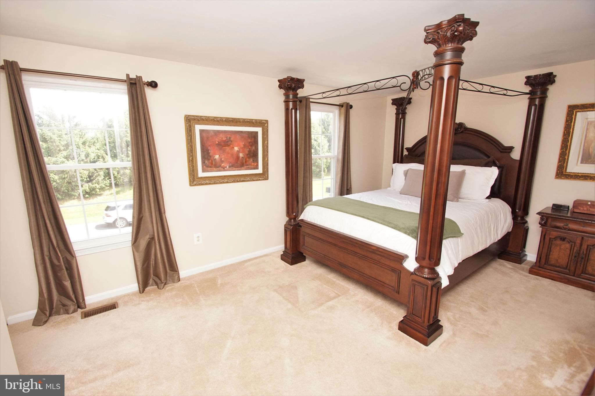 VILLAGE OF THOMAS RUN - Residential