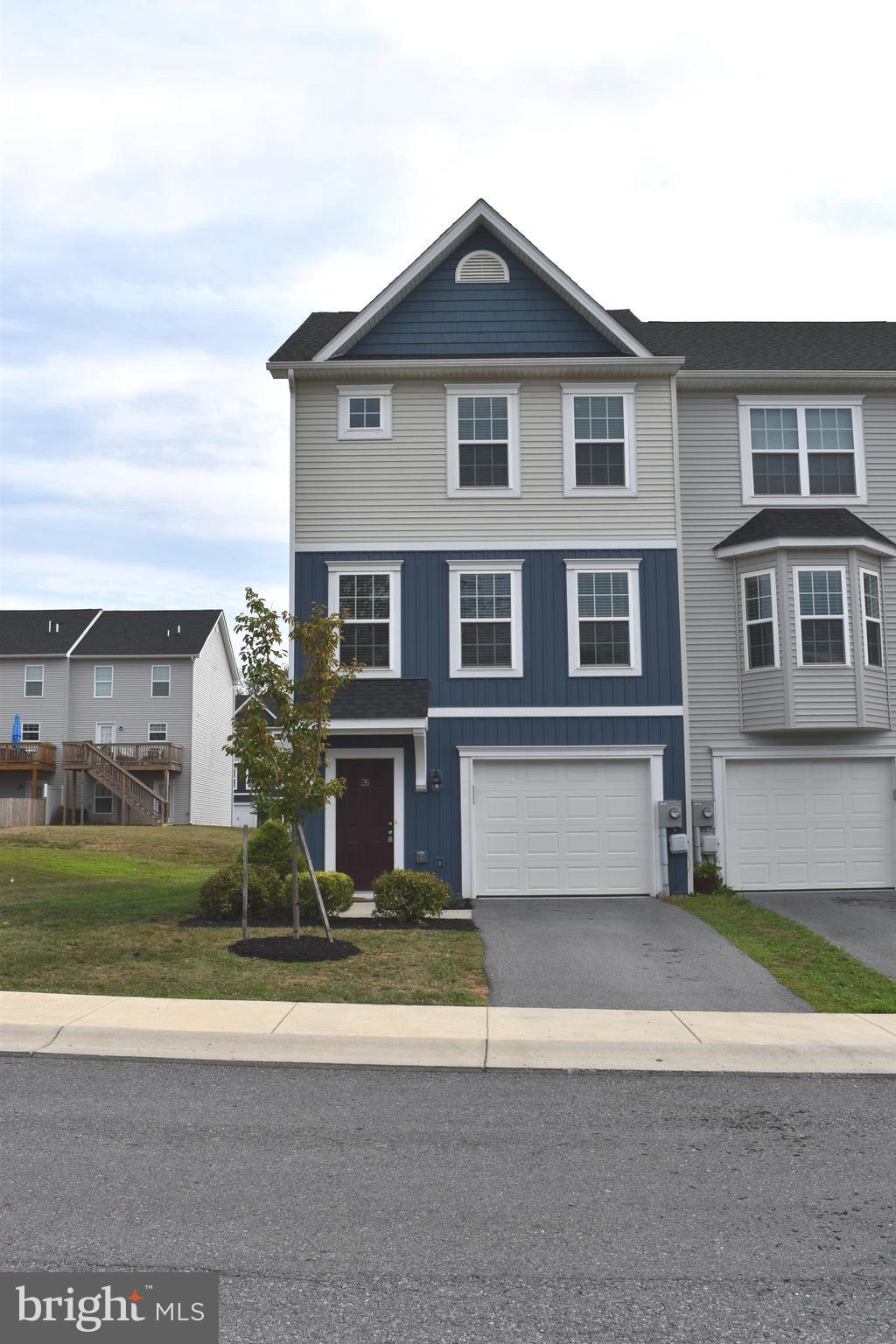 BRIDLE CREEK - Residential Lease