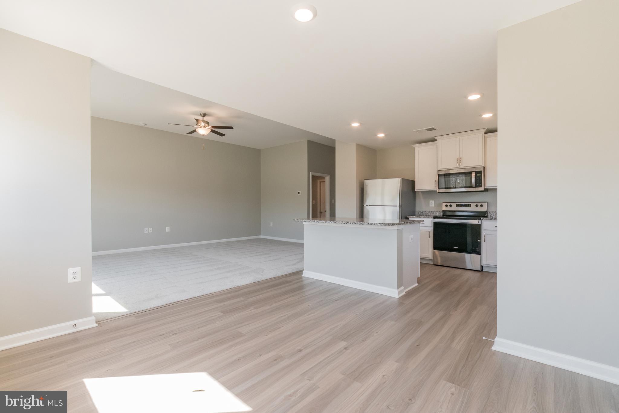 BROOKFIELD - Residential