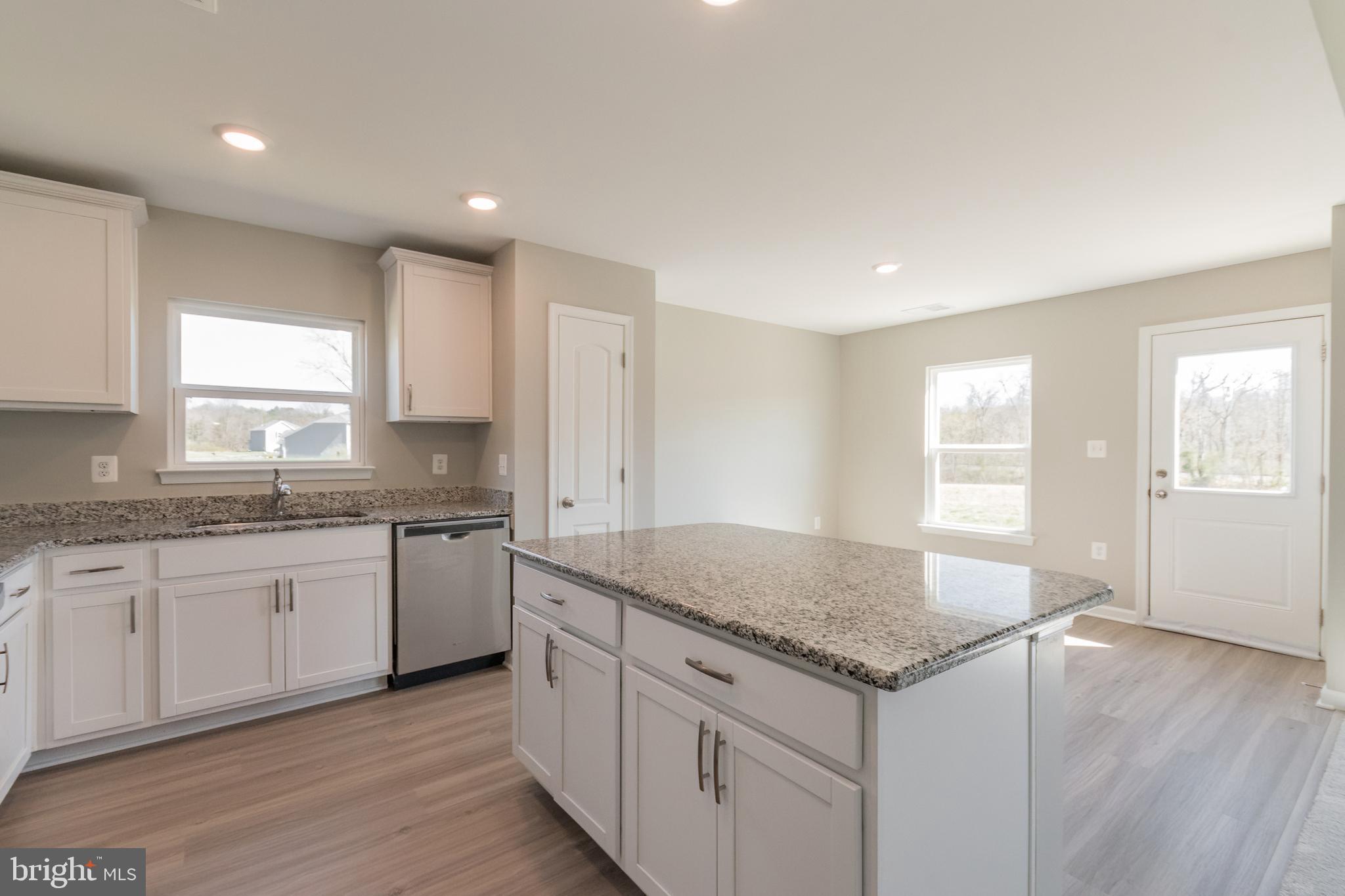 BROOKFIELD - Residential