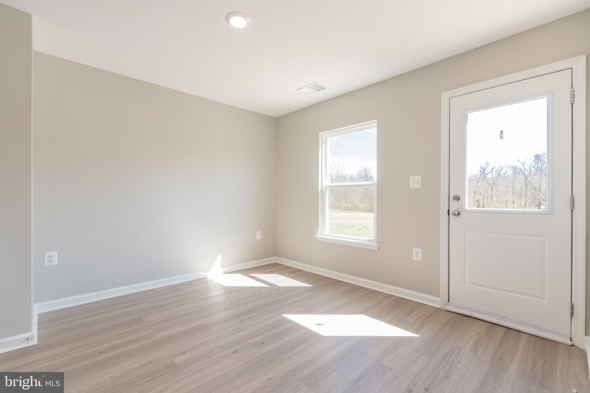 BROOKFIELD - Residential