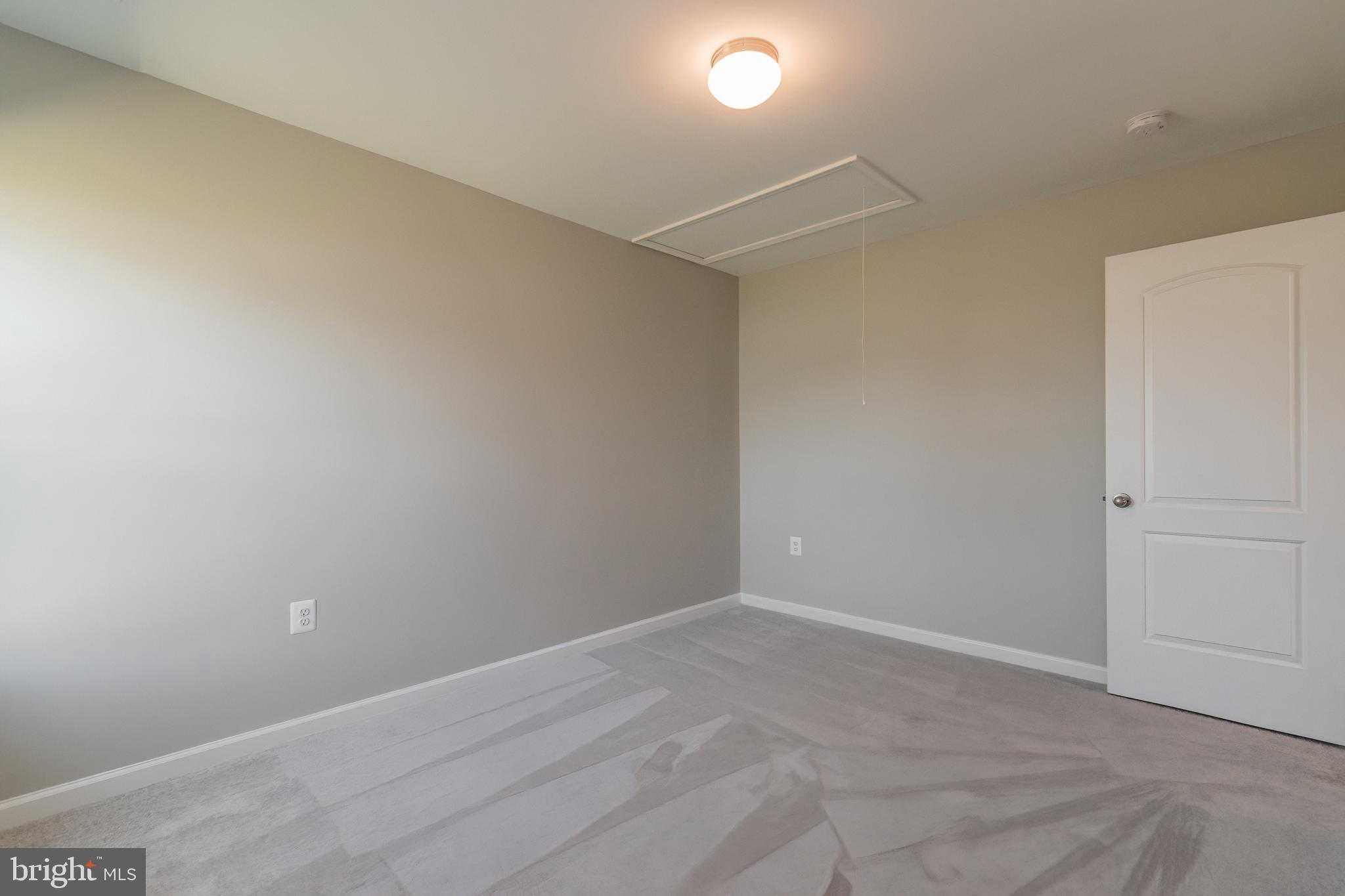 BROOKFIELD - Residential