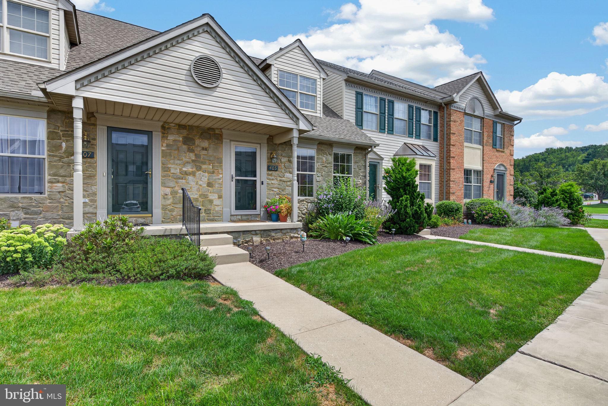 405 COBBLESTONE LANE