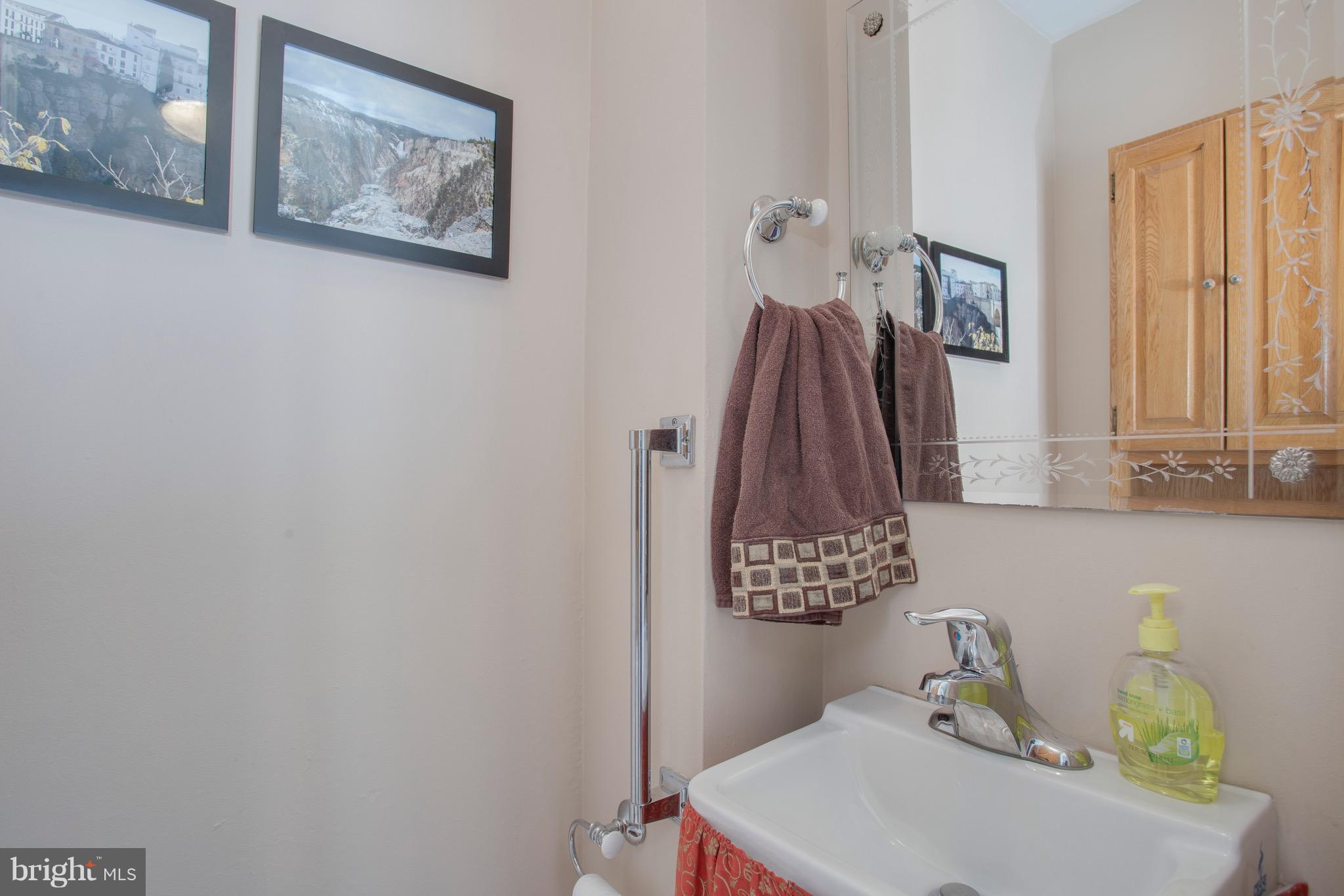 ACADEMY HEIGHTS - Residential