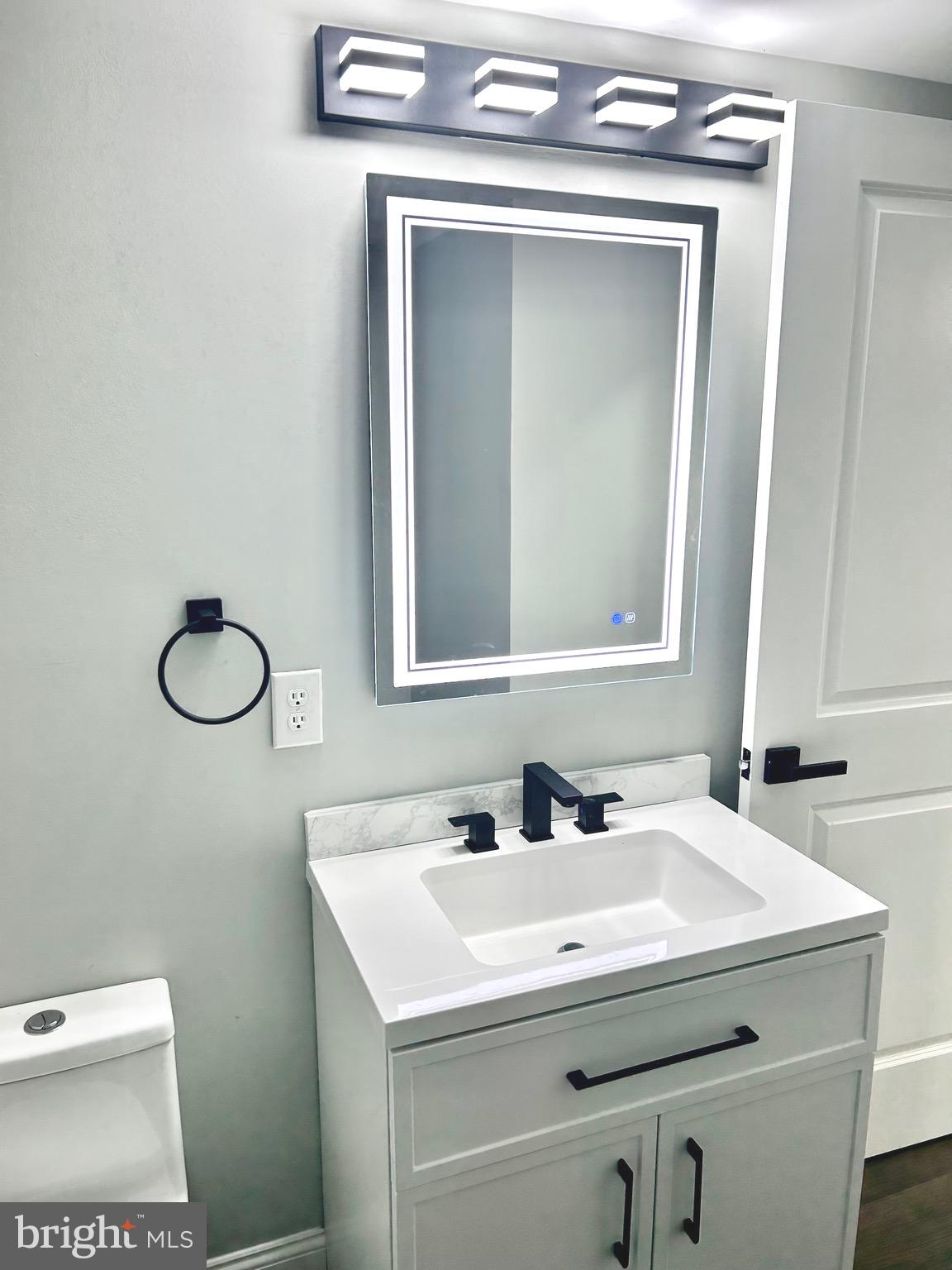 LANCASTER - Residential