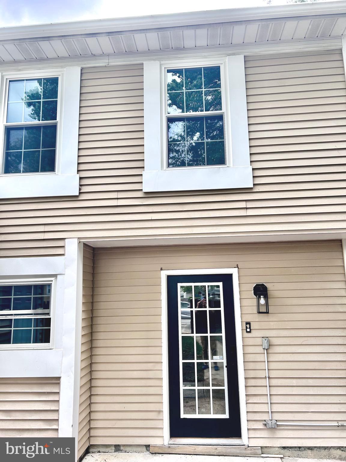 LANCASTER - Residential