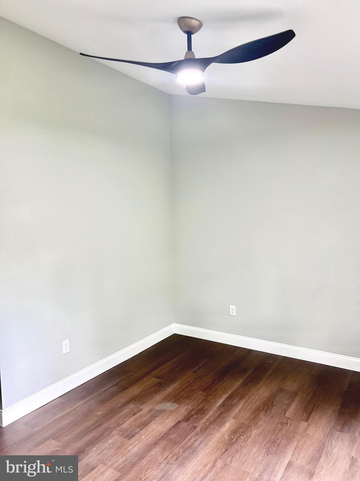 LANCASTER - Residential