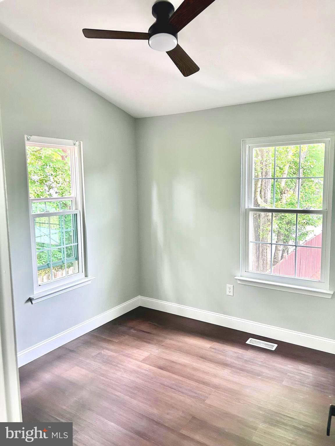 LANCASTER - Residential