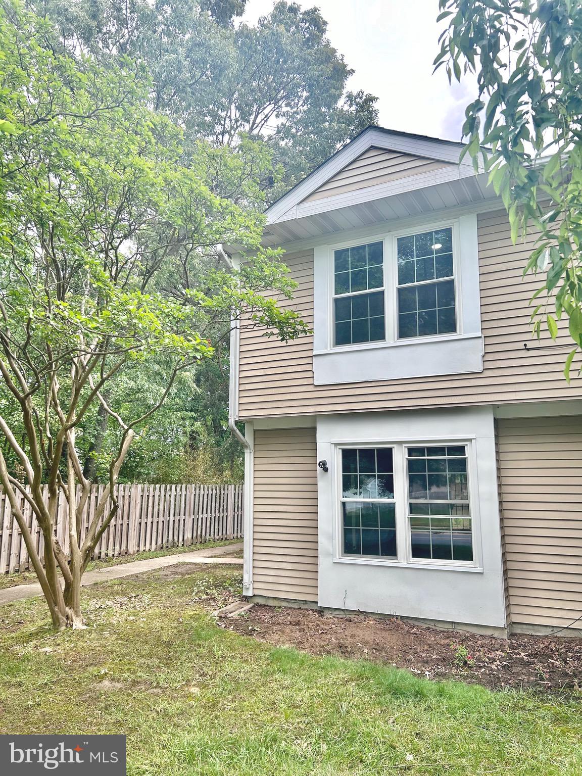 LANCASTER - Residential