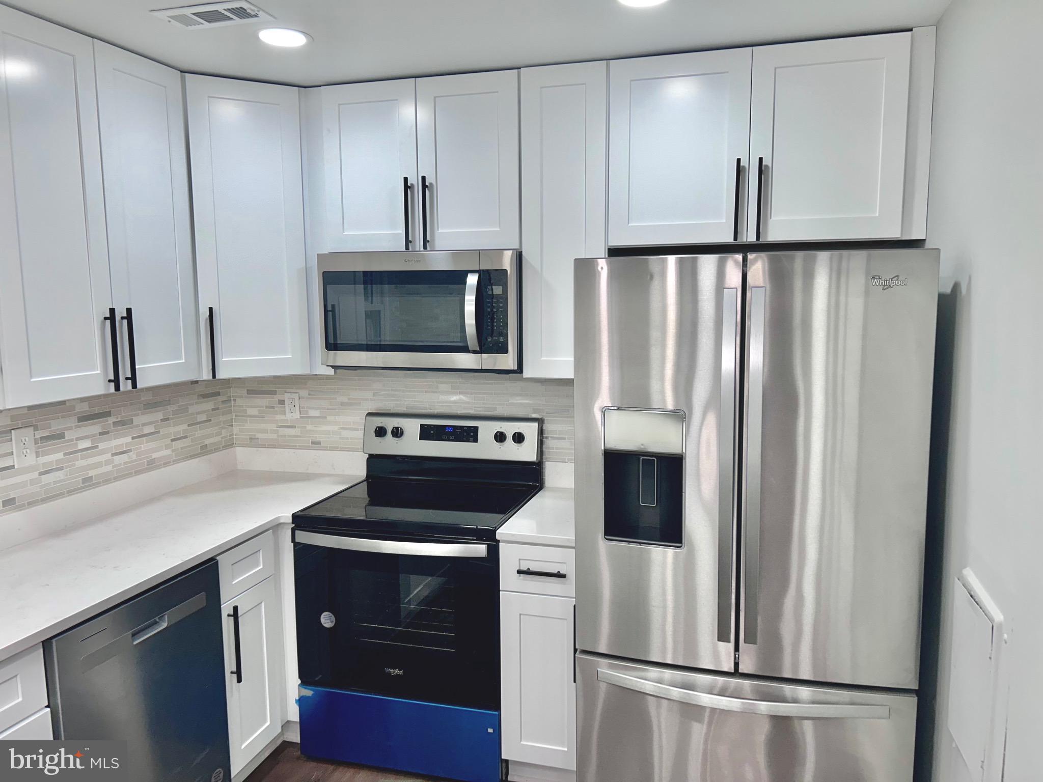 LANCASTER - Residential