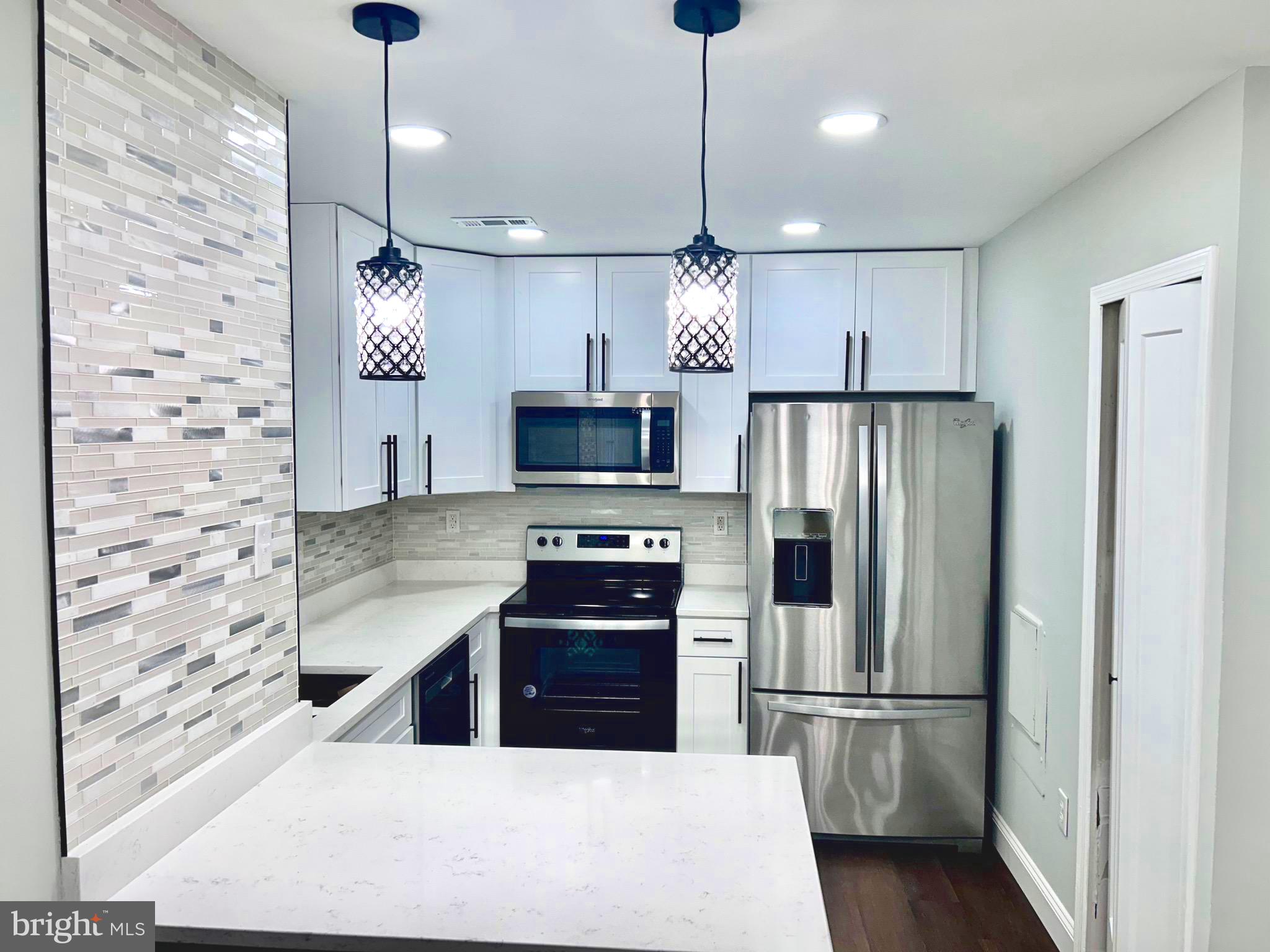 LANCASTER - Residential