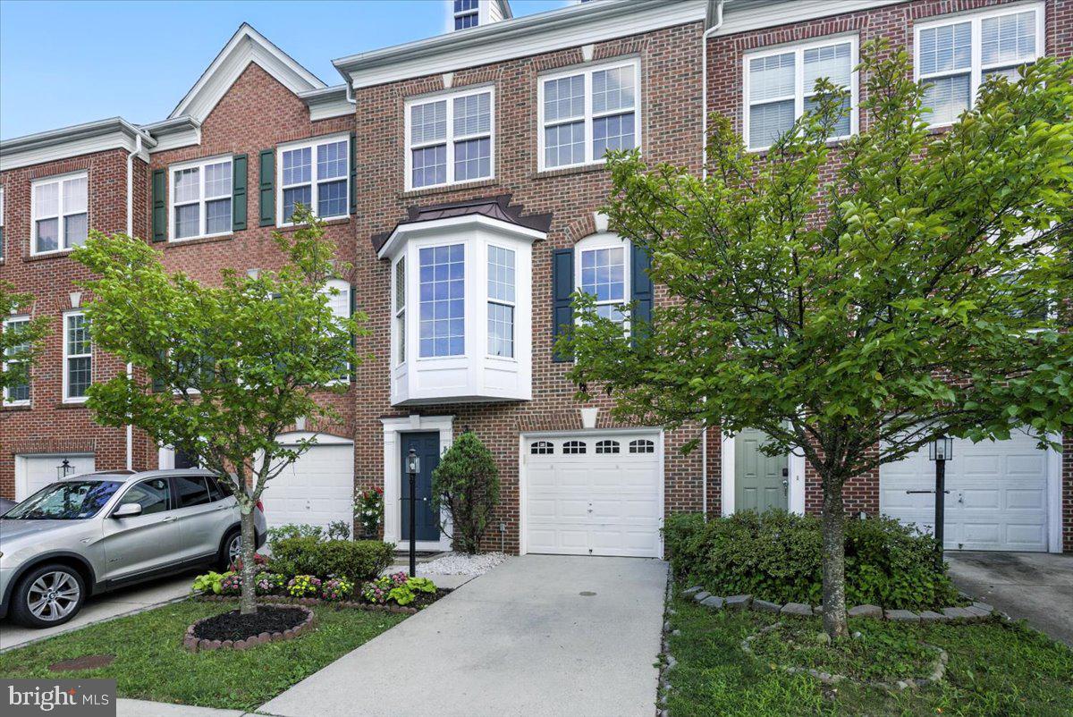 8191 SINGLELEAF LANE