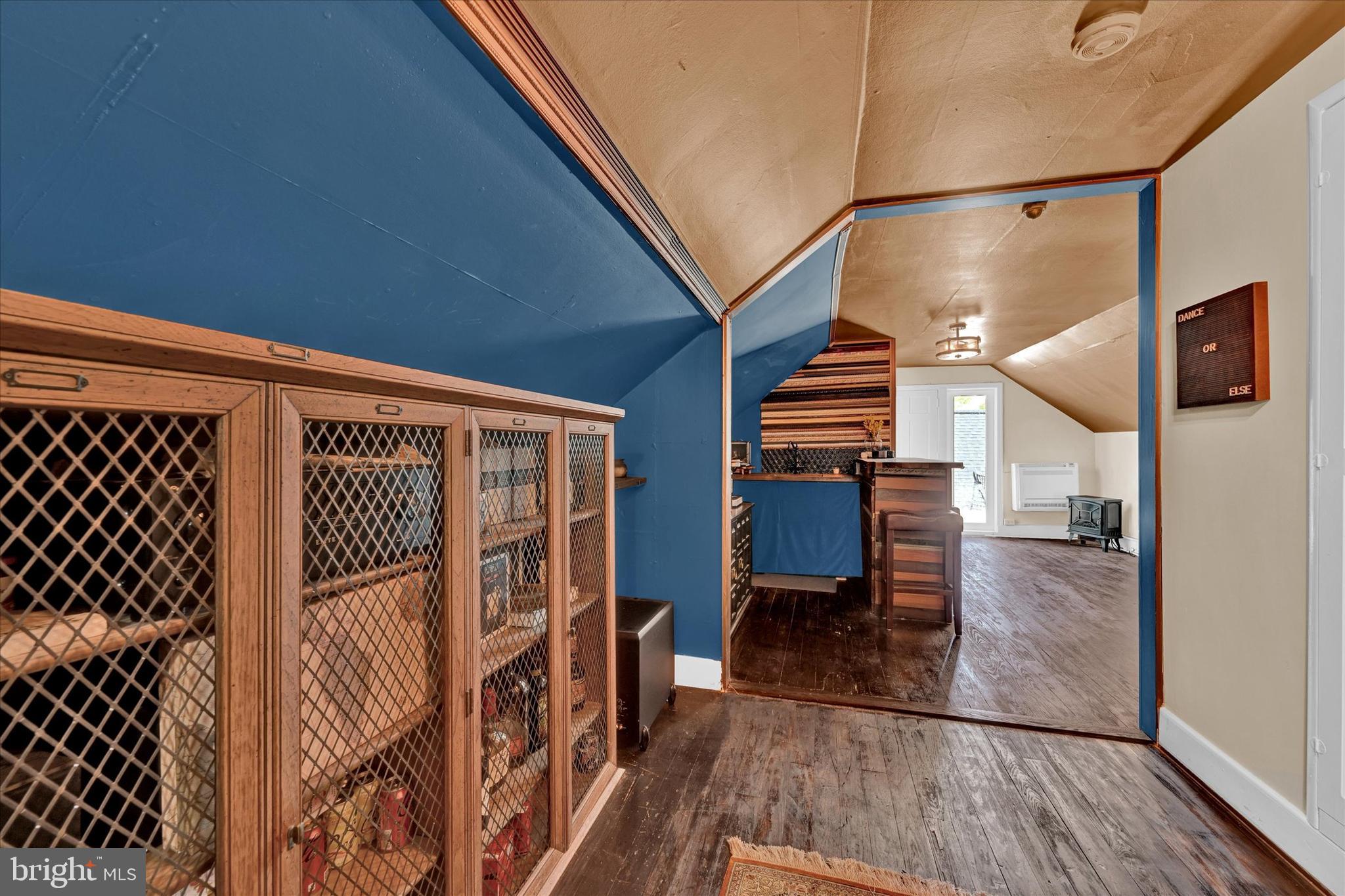 GREENSPRING VALLEY - Residential