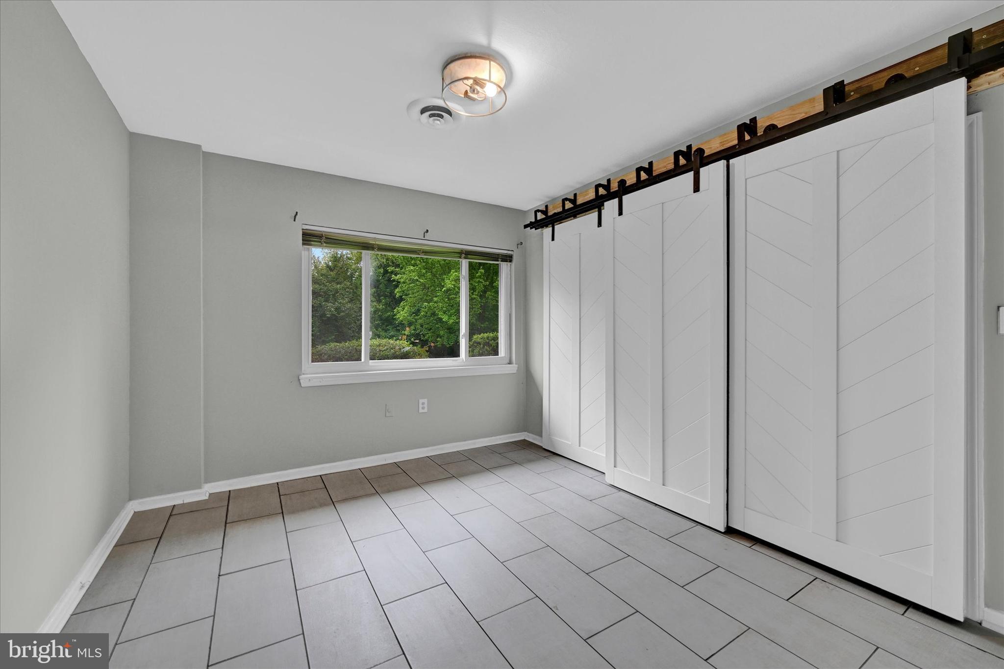 GREENSPRING VALLEY - Residential