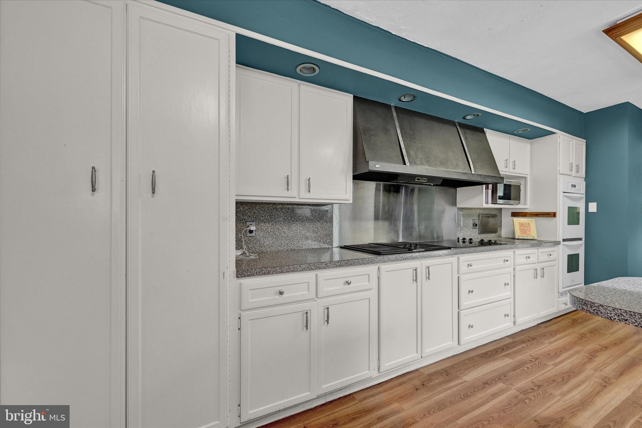 GREENSPRING VALLEY - Residential