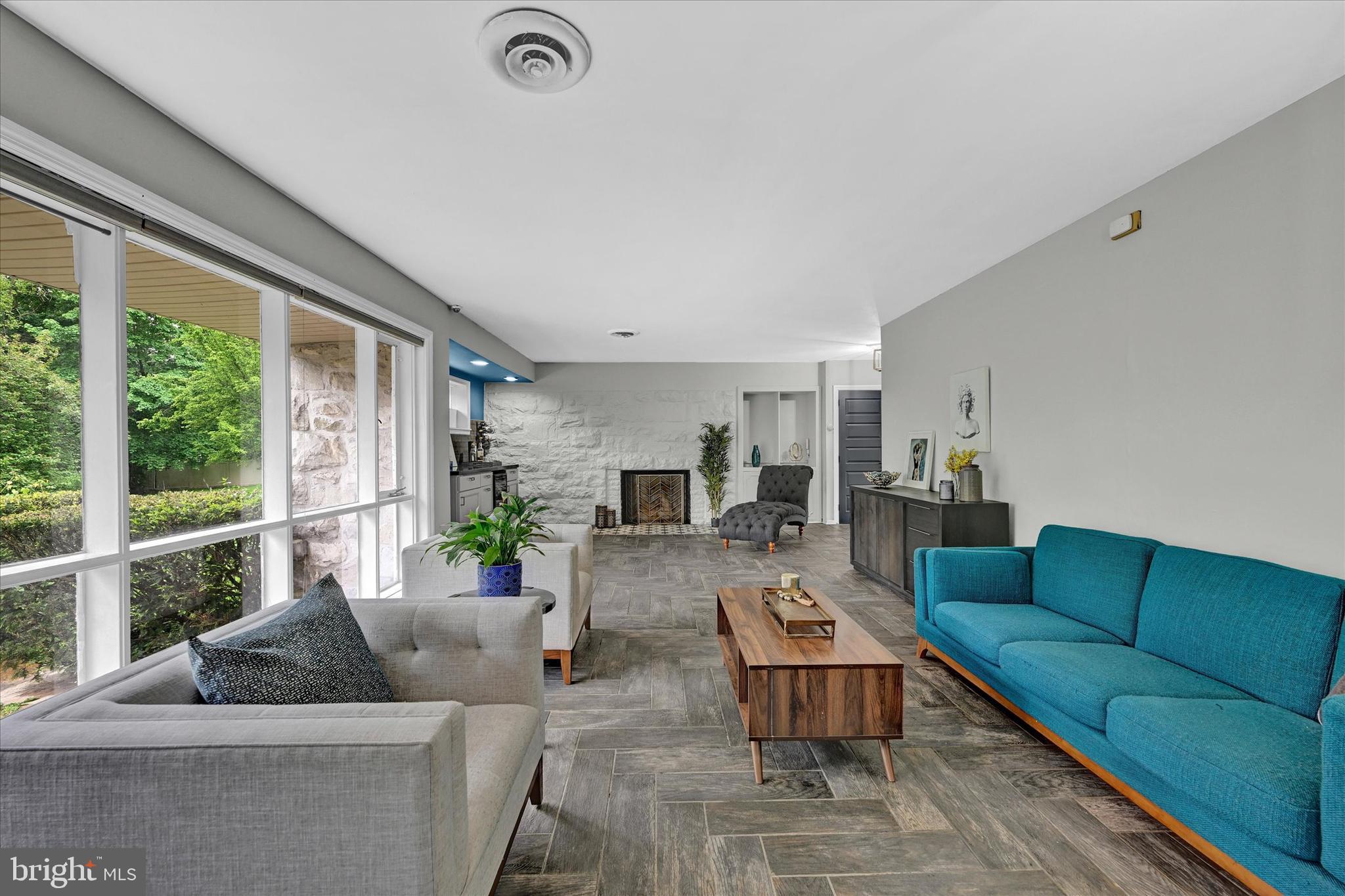 GREENSPRING VALLEY - Residential