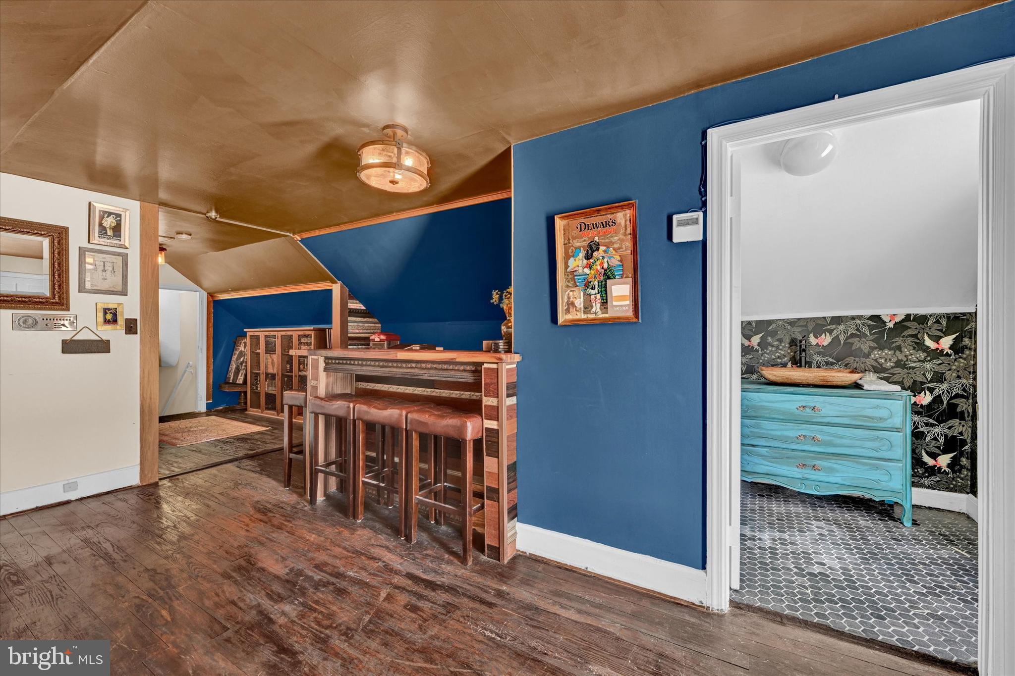 GREENSPRING VALLEY - Residential