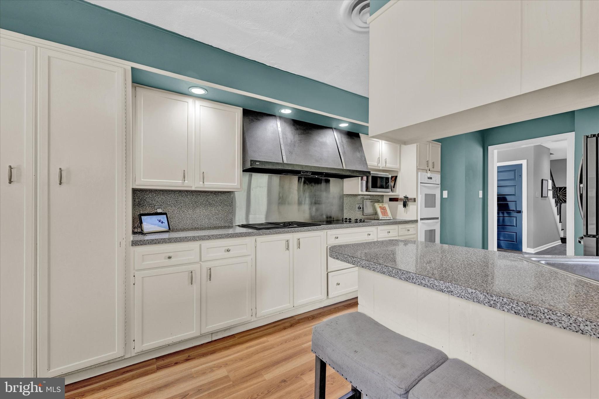 GREENSPRING VALLEY - Residential