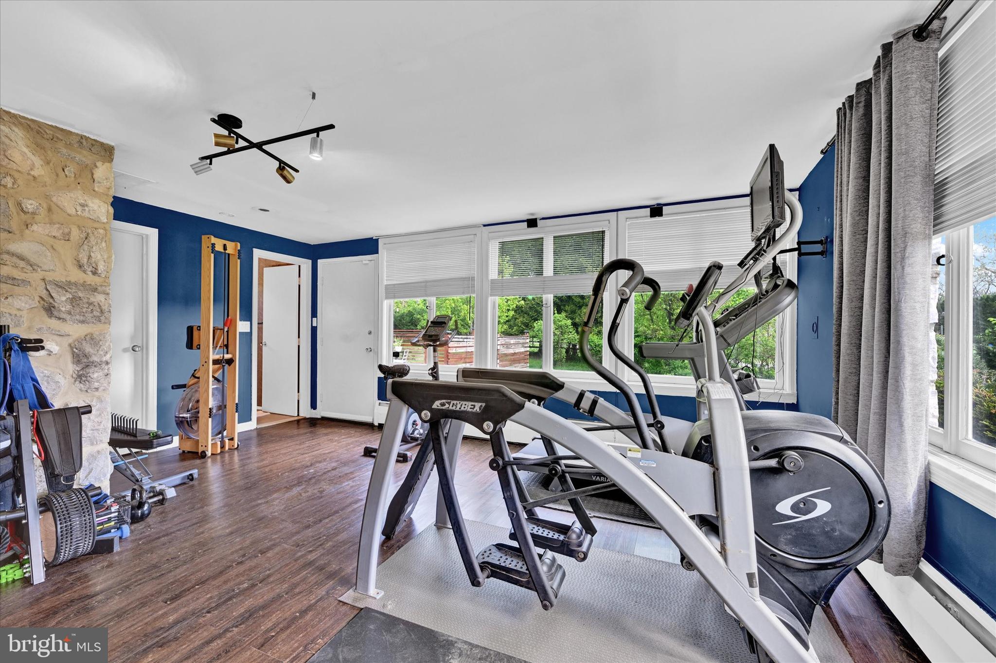 GREENSPRING VALLEY - Residential