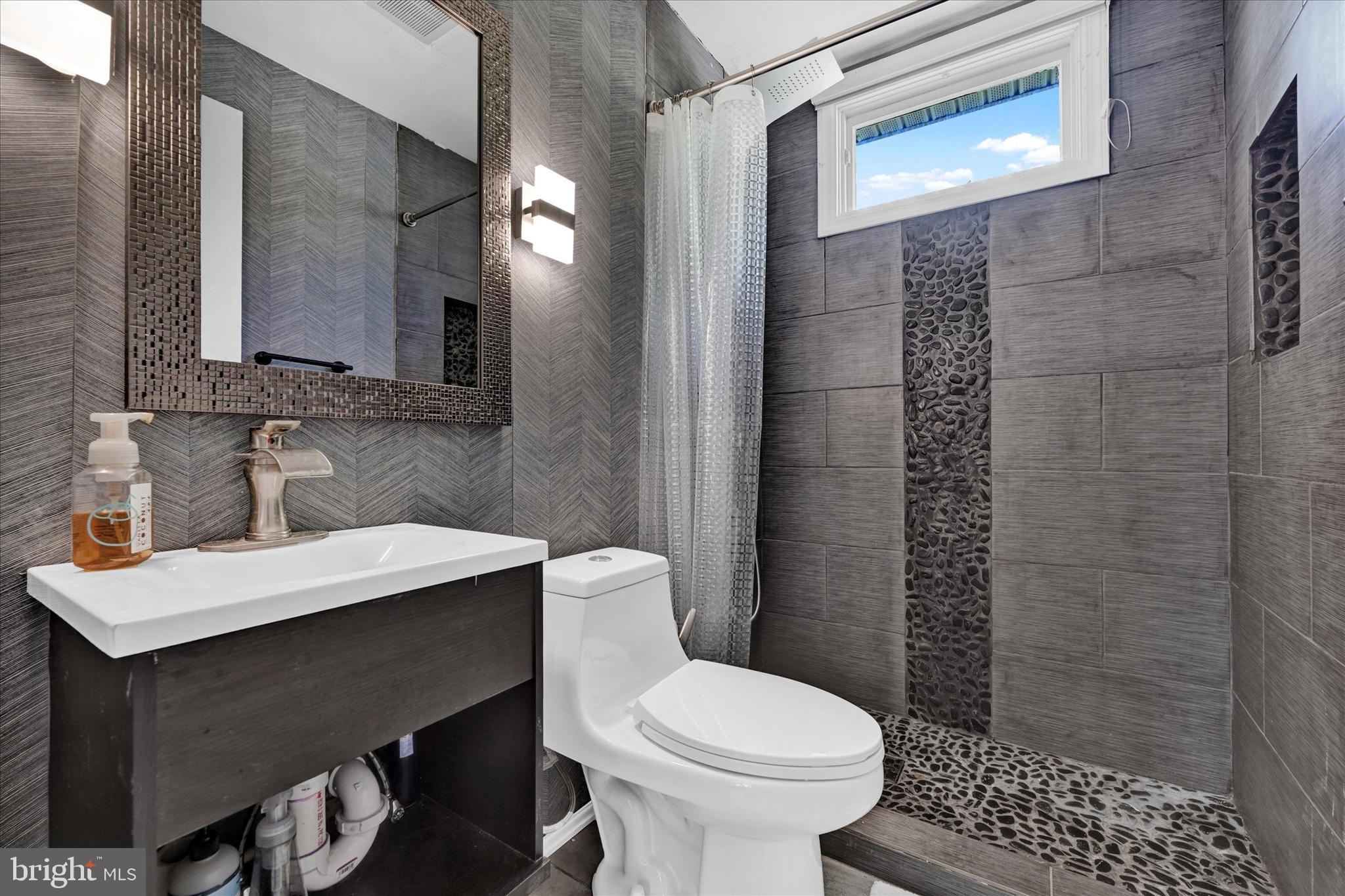 GREENSPRING VALLEY - Residential