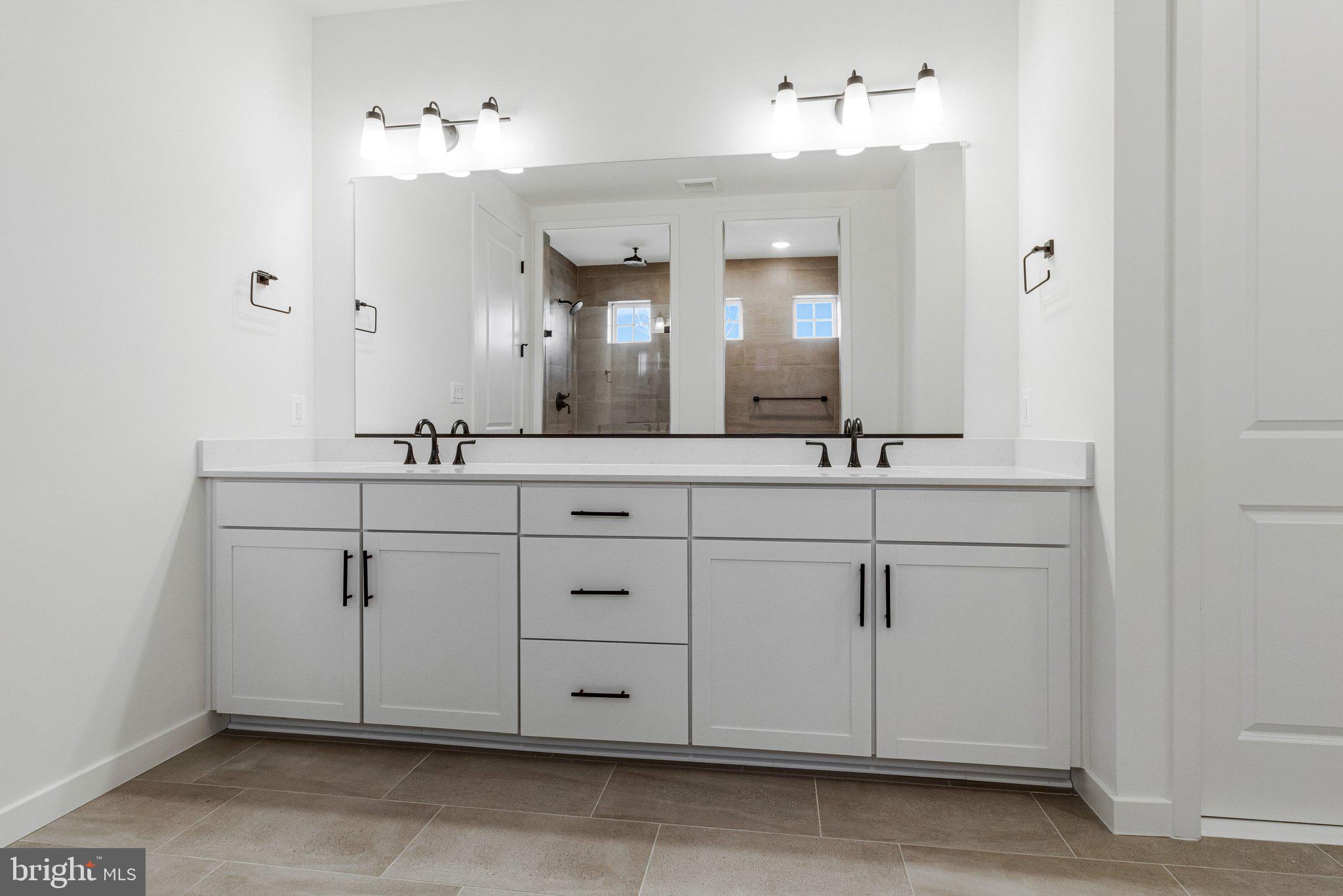 WORTHINGTON GROVE - Residential