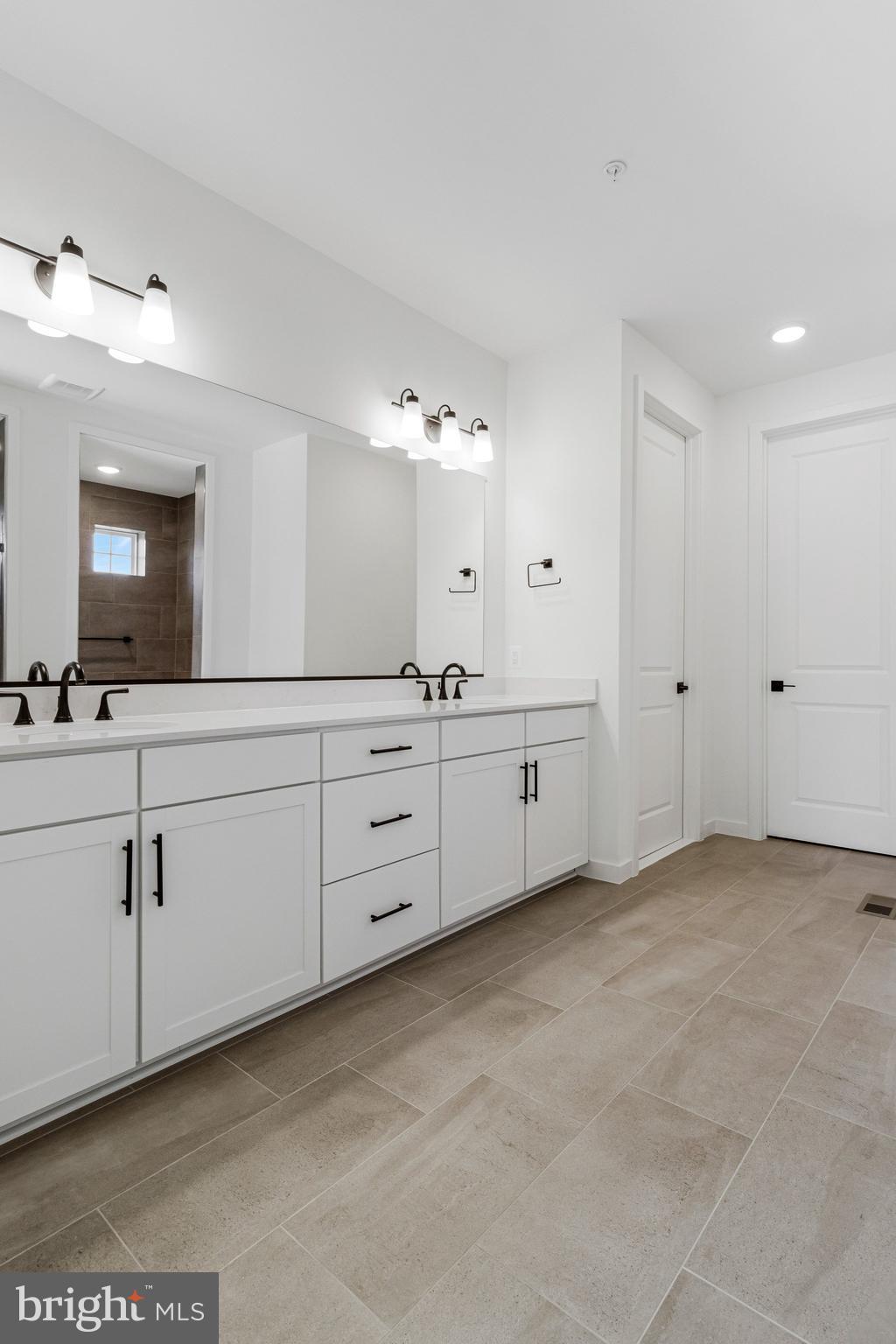 WORTHINGTON GROVE - Residential