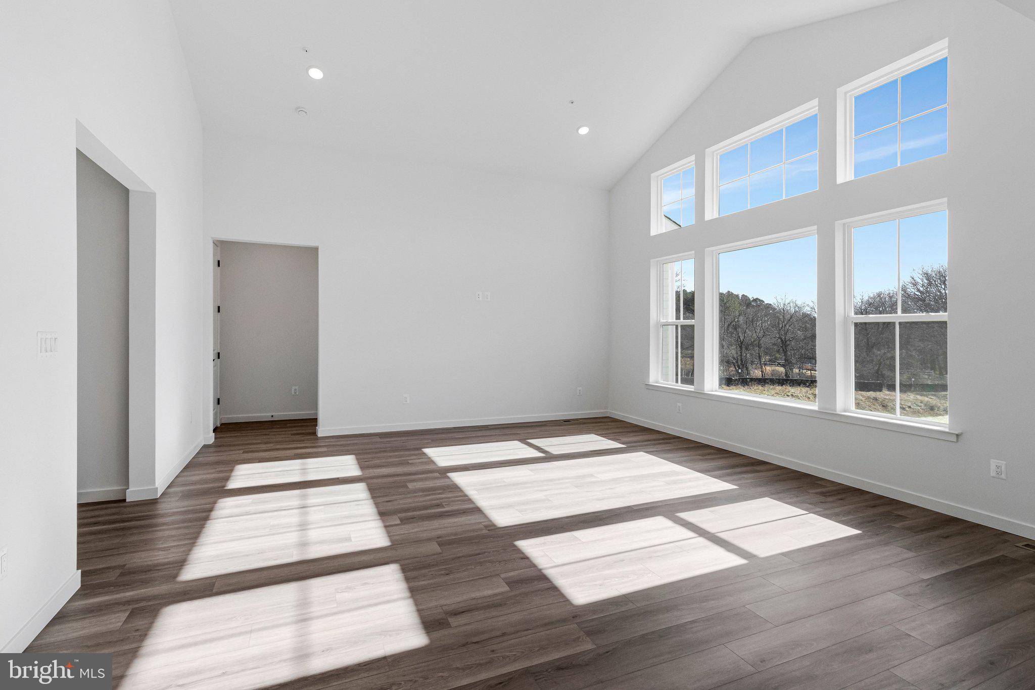 WORTHINGTON GROVE - Residential