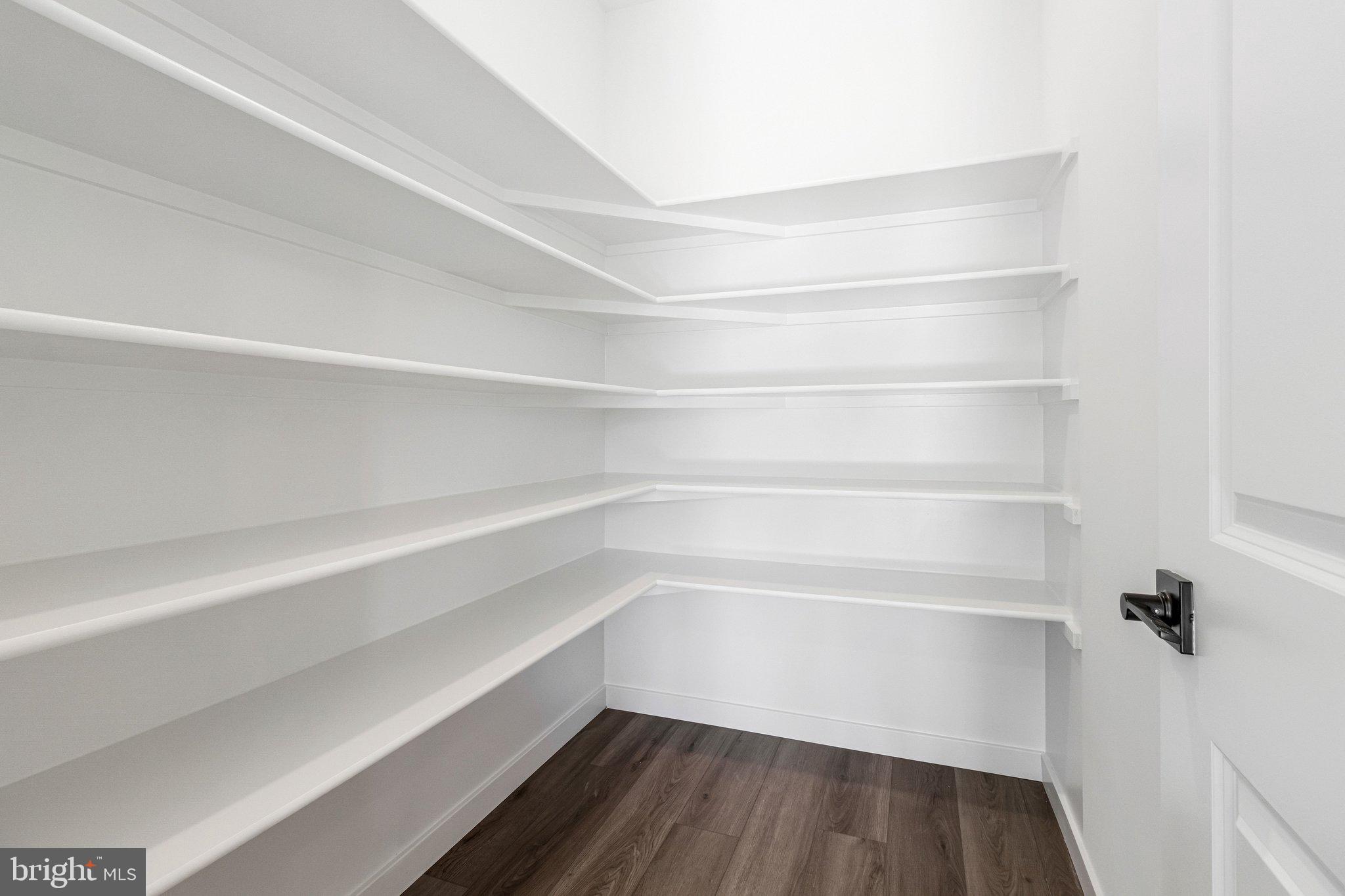 WORTHINGTON GROVE - Residential