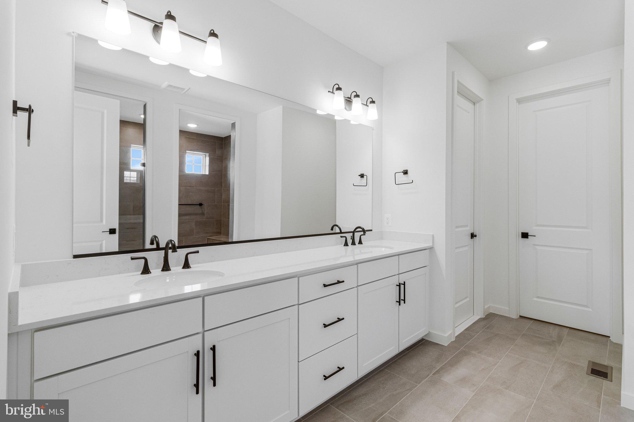 WORTHINGTON GROVE - Residential