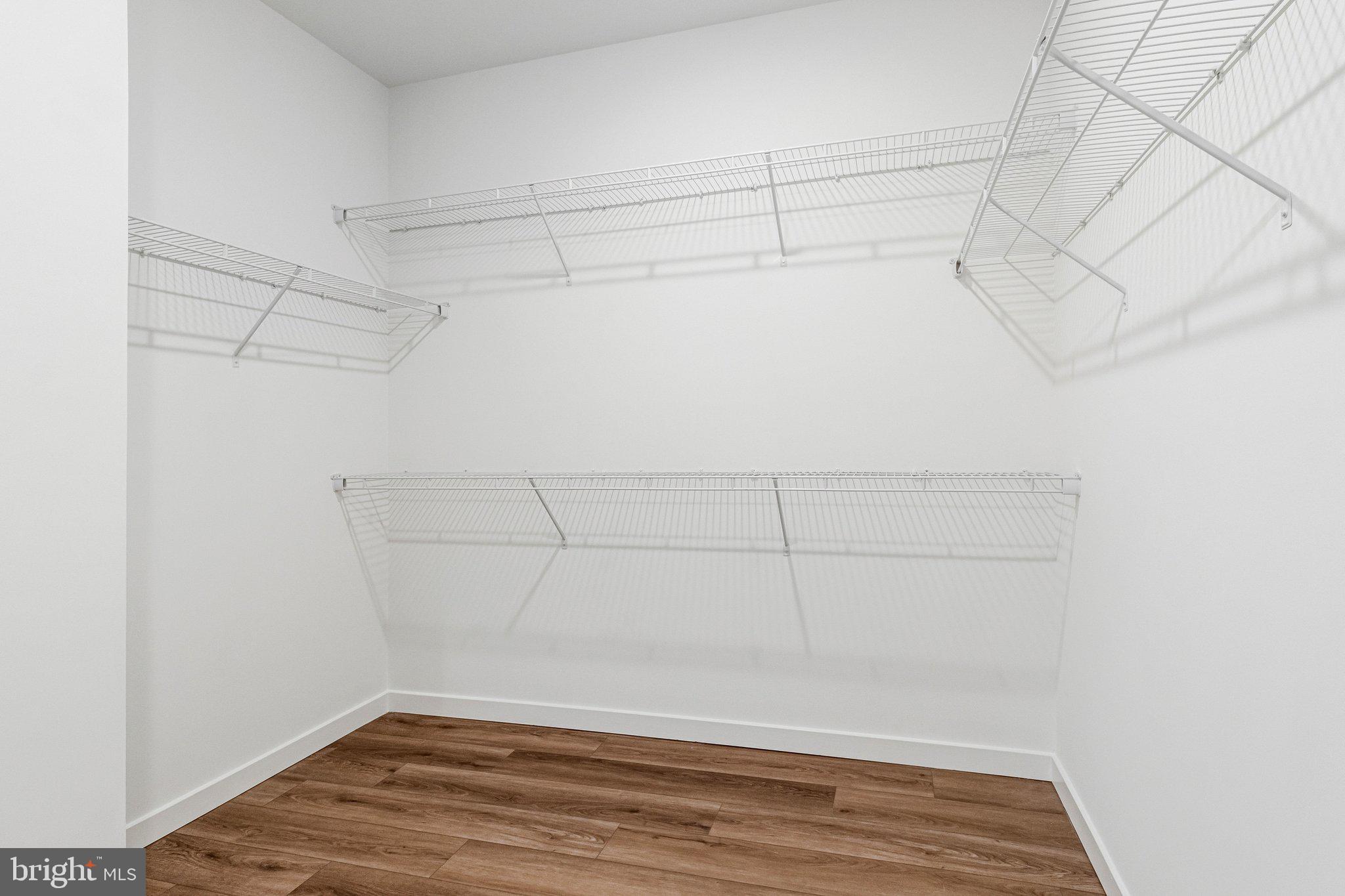 WORTHINGTON GROVE - Residential