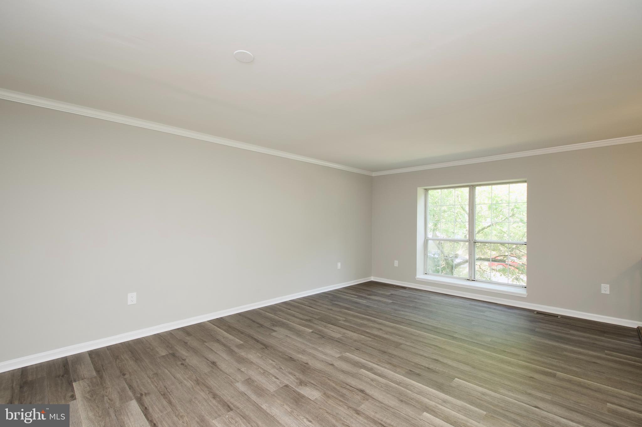 BURKE VILLAGE - Residential