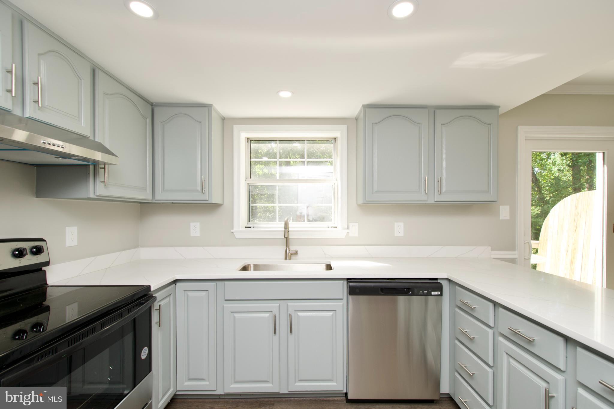 BURKE VILLAGE - Residential