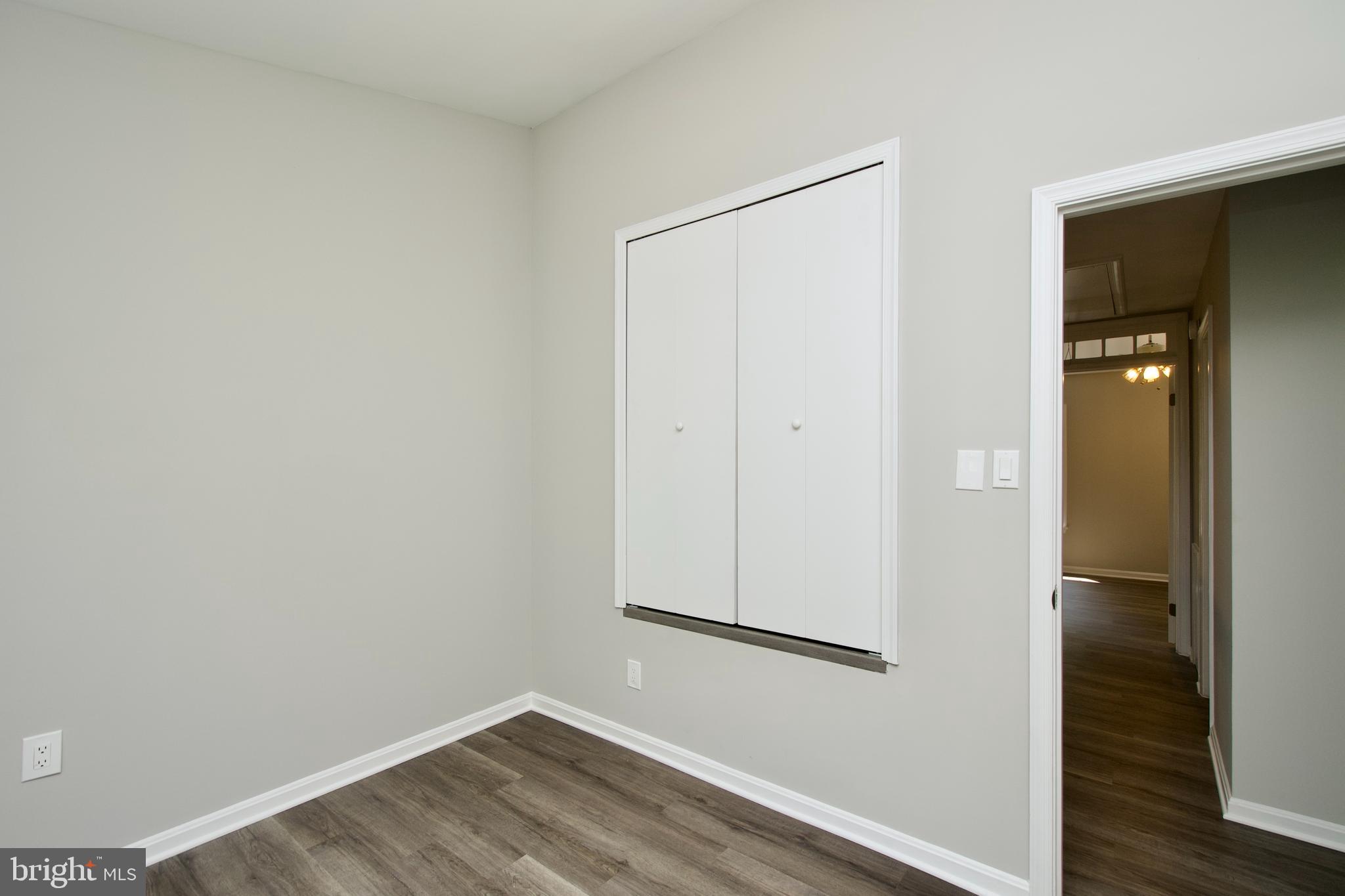 BURKE VILLAGE - Residential