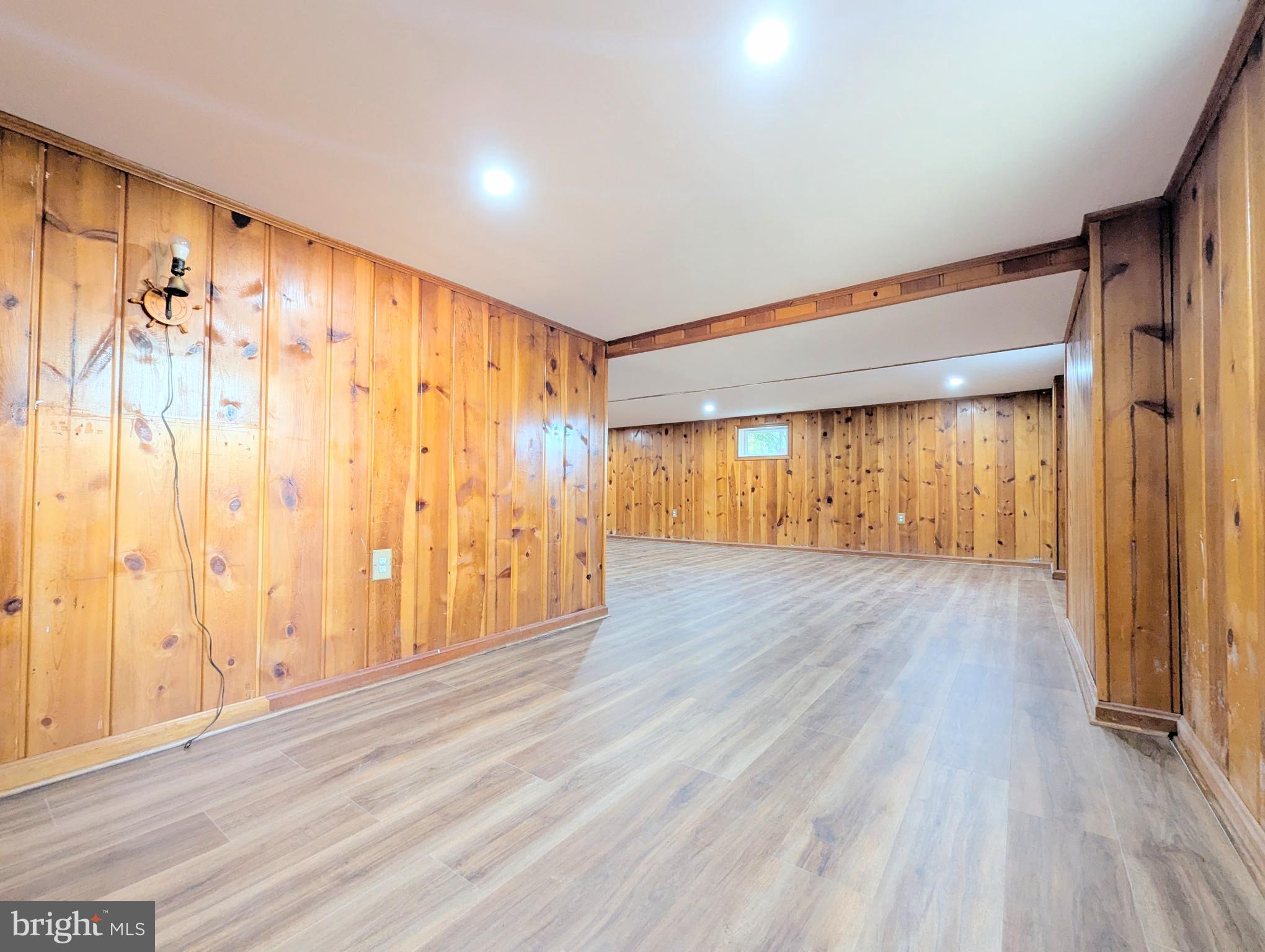 LITTLE RIVER HILLS - Residential