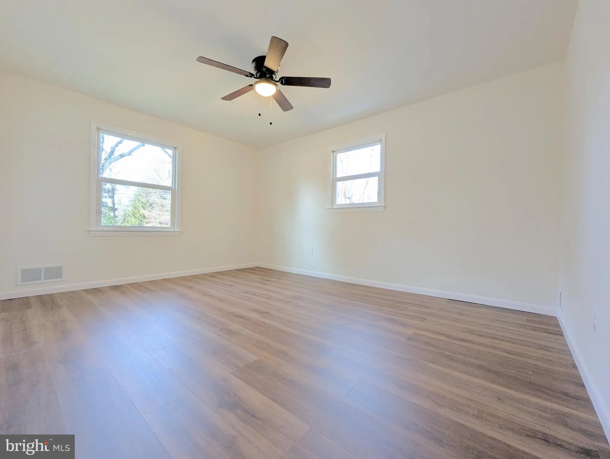 Fairfax, Virginia 22031, United States, 3 Bedrooms Bedrooms, ,3 BathroomsBathrooms,Residential,Active,10510